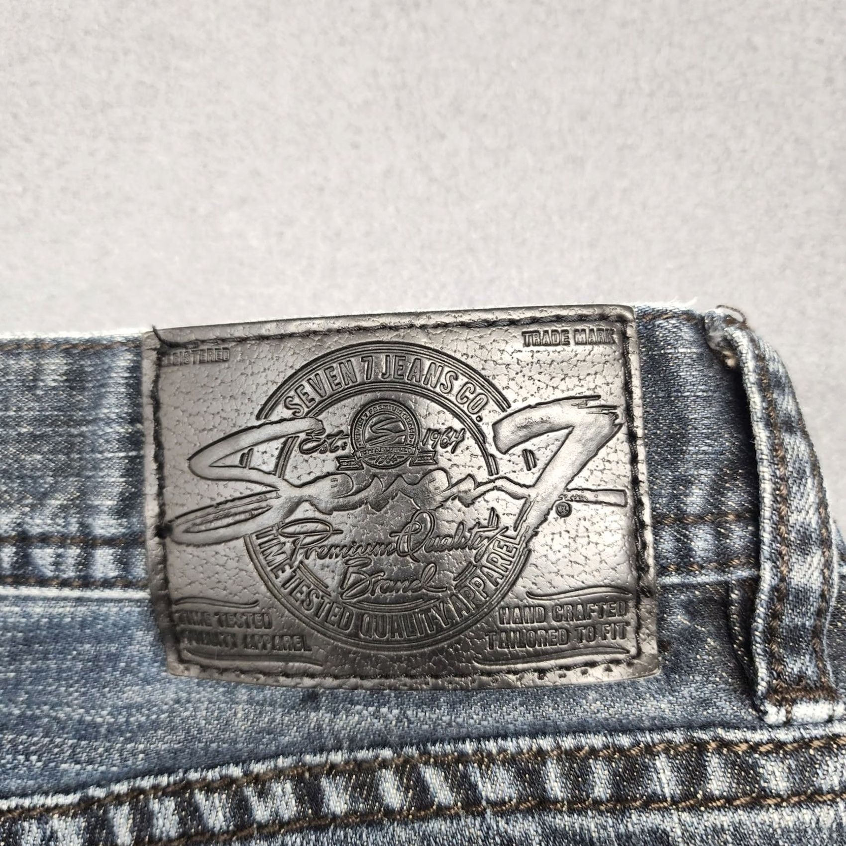Vintage Seven7 Jeans Mens 34x28 Straight Dark Wash Casual Whiskering Tagged 34x30 Mens Waist 34 Inseam 28 Zip Machine Washable Blue Jeans Size US 34 / EU 50 - 6 Thumbnail