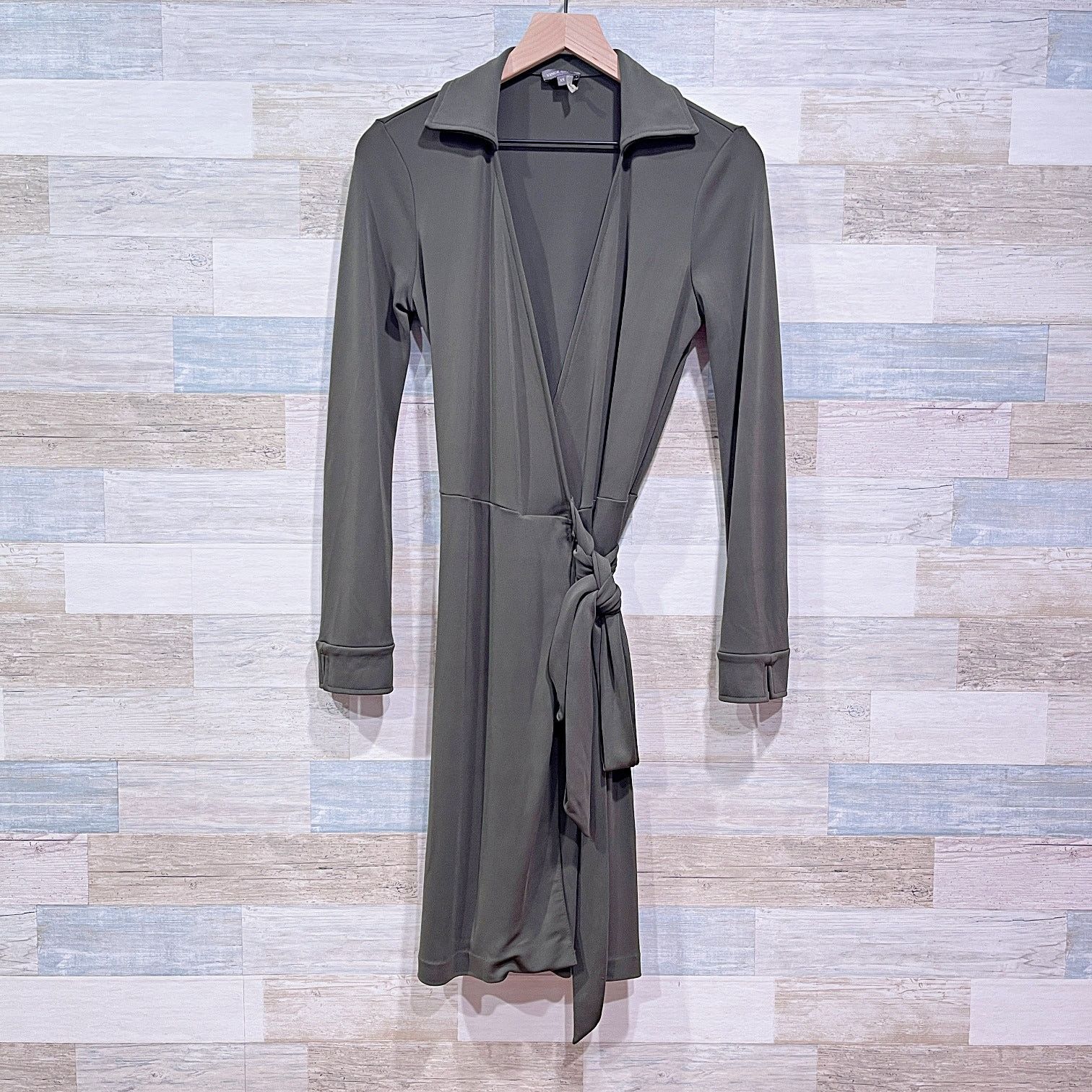 Vince Camuto Vince Camuto Tie Wrap Jersey Dress Olive Green Womens XS Size XS / US 0-2 / IT 36-38 - 1 Thumbnail