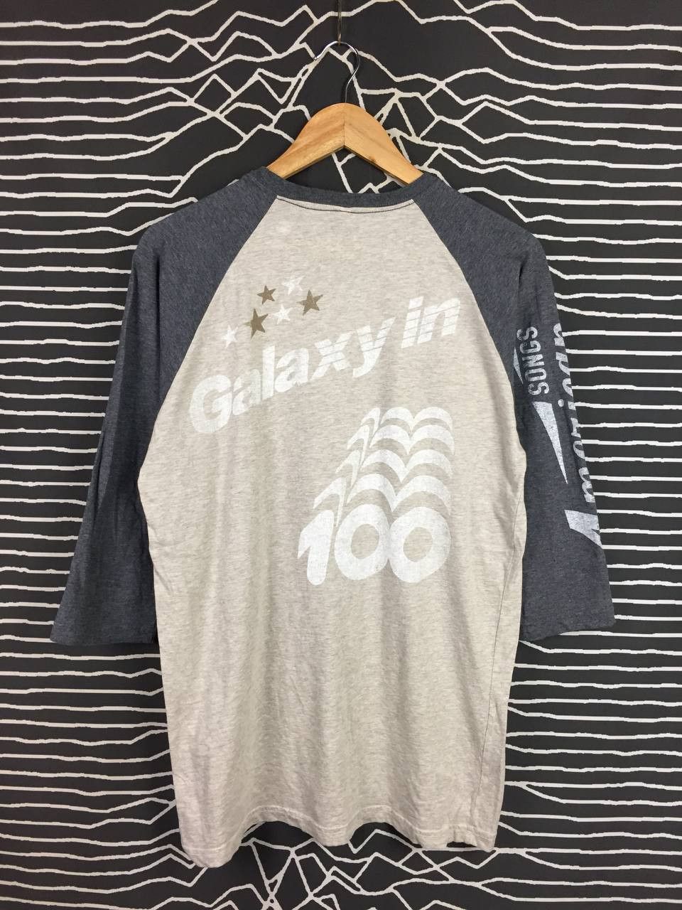 Other Sun Standard Songs American Line 100 Yankton Raglan Tee Size US M / EU 48-50 / 2 - 7 Thumbnail