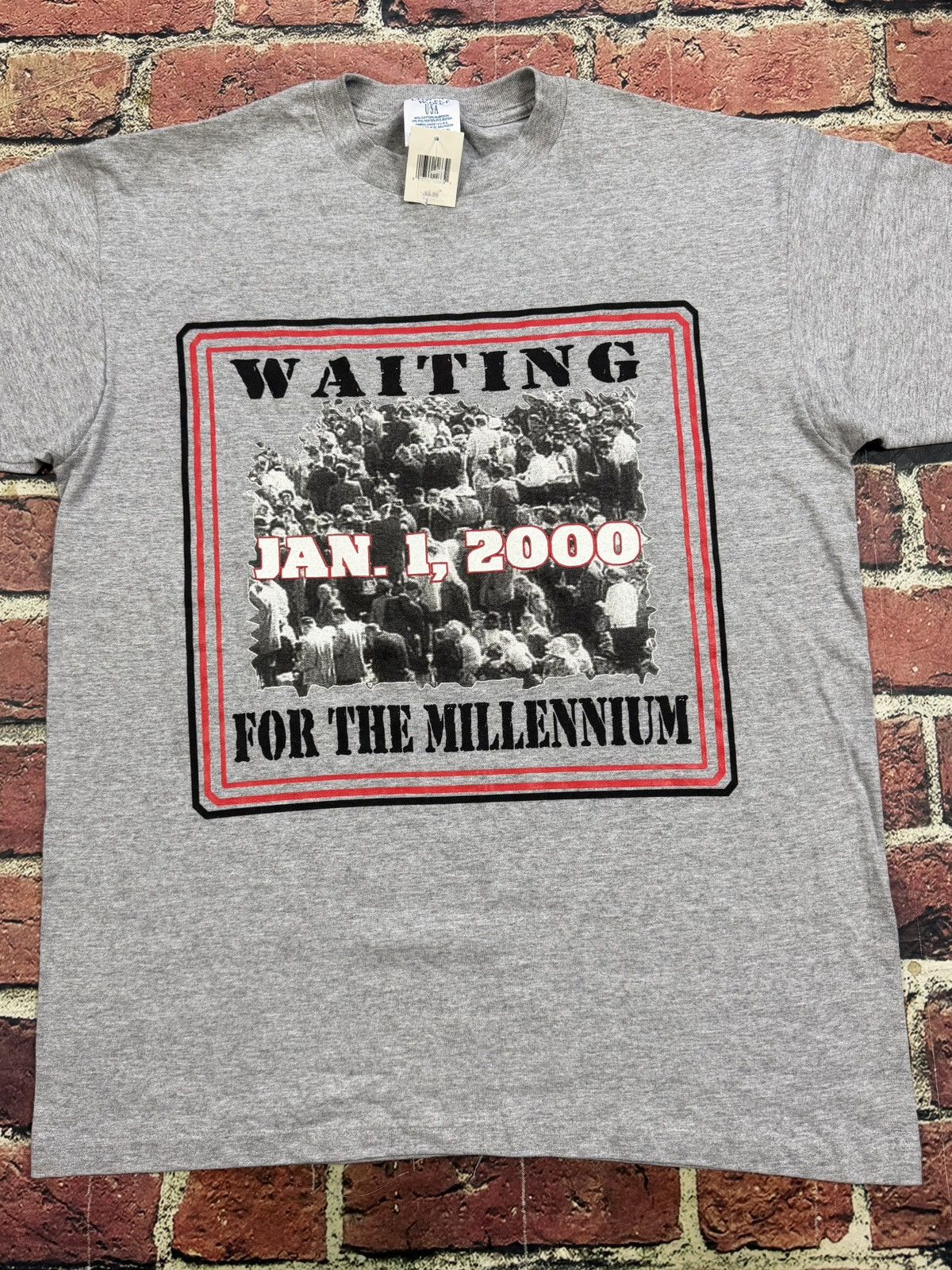 Other Vintage Waiting For The Millennium T Shirt 2000 New Years Size US L / EU 52-54 / 3 - 2 Thumbnail