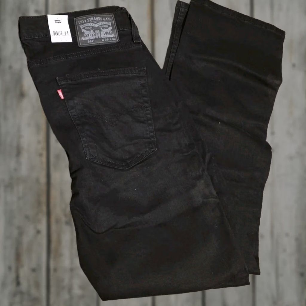 Levi's VINTAGE? (no) Levis 514 Straight Jeans Black 36 Regular Denim 5-Pocket Belt Loops Machine Washable Levi's 500 Series Jeans Men Size US 36 / EU 52 - 1 Thumbnail