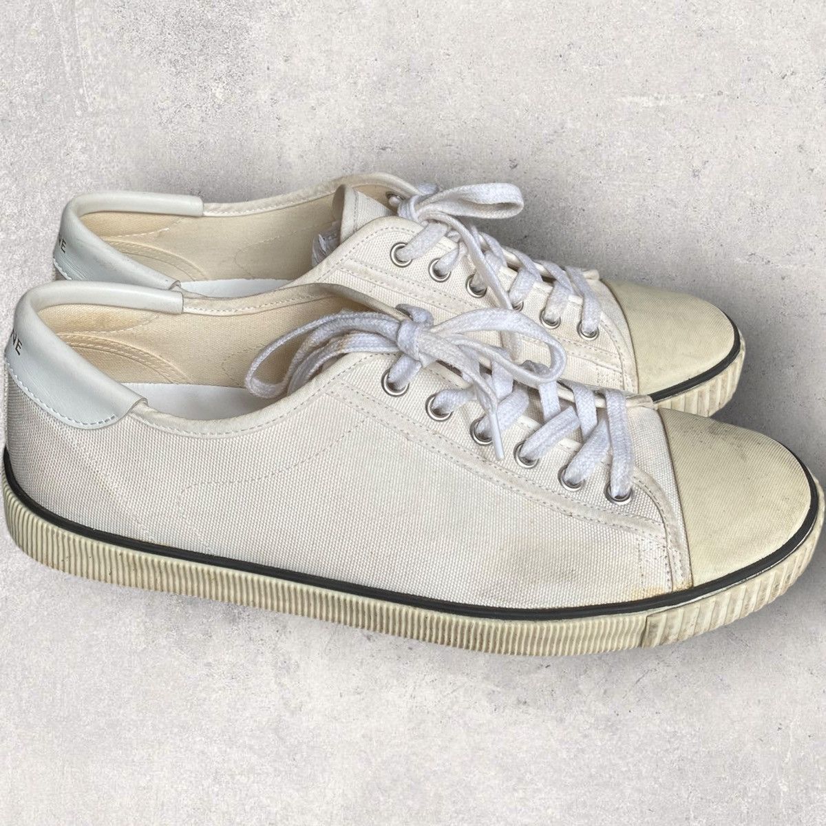 Celine Celine Blank Low Top Sneakers Size US 8 / EU 41 - 1 Thumbnail