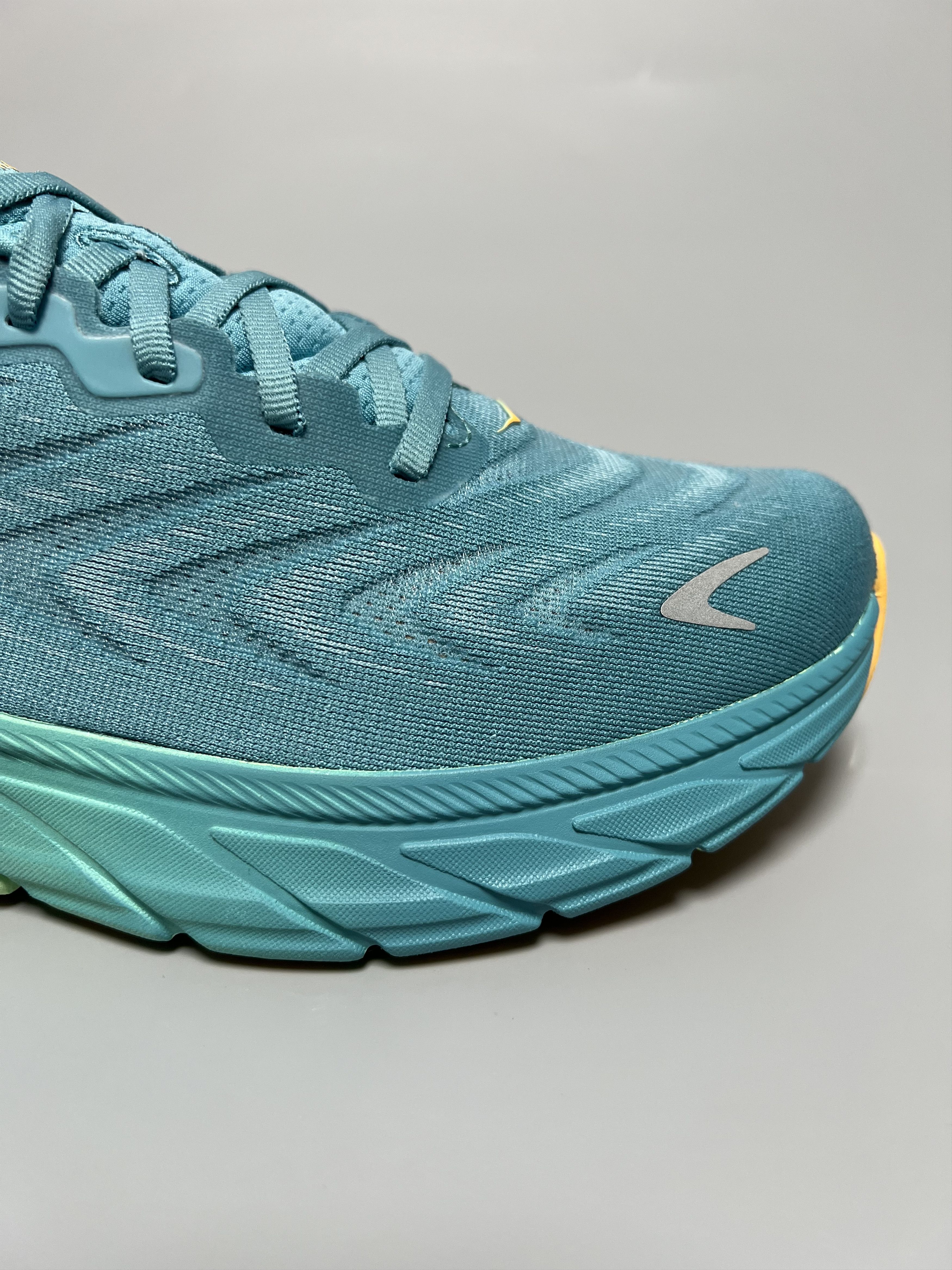 Hoka 9D Hoka One One Arahi 6 Running Shoes Walking Gym Size US 9 / EU 42 - 13 Thumbnail
