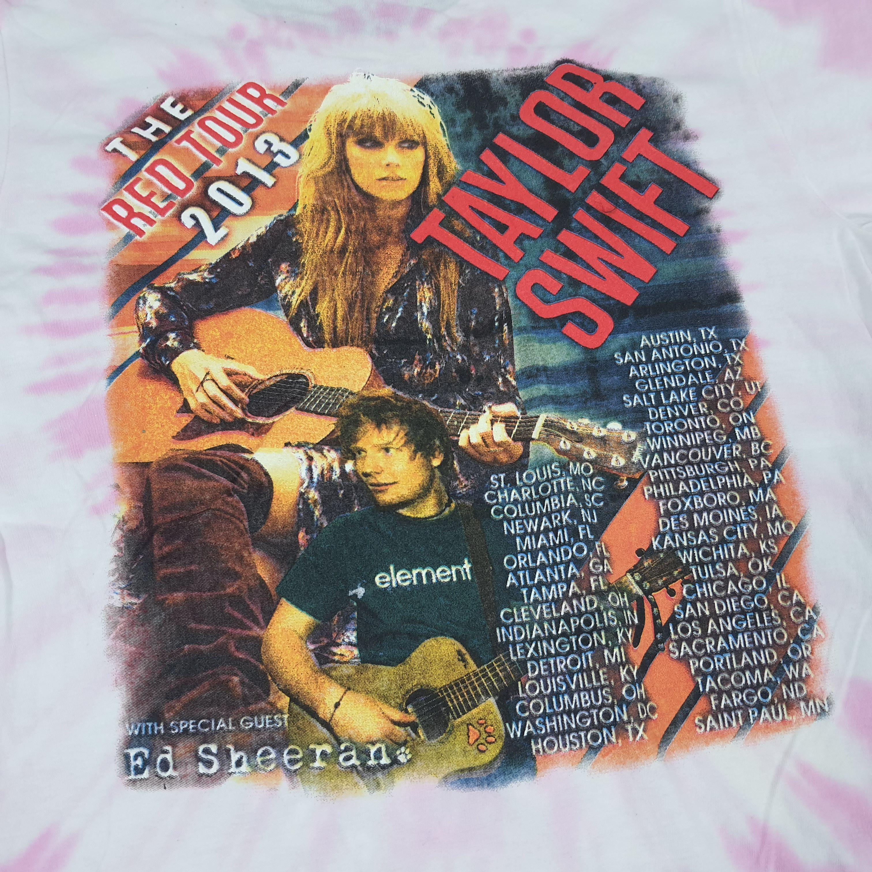 Band Tees × Vintage Vintage Taylor Swift The Red Tour 2013 Tie Dye T-shirt Size US M / EU 48-50 / 2 - 4 Thumbnail