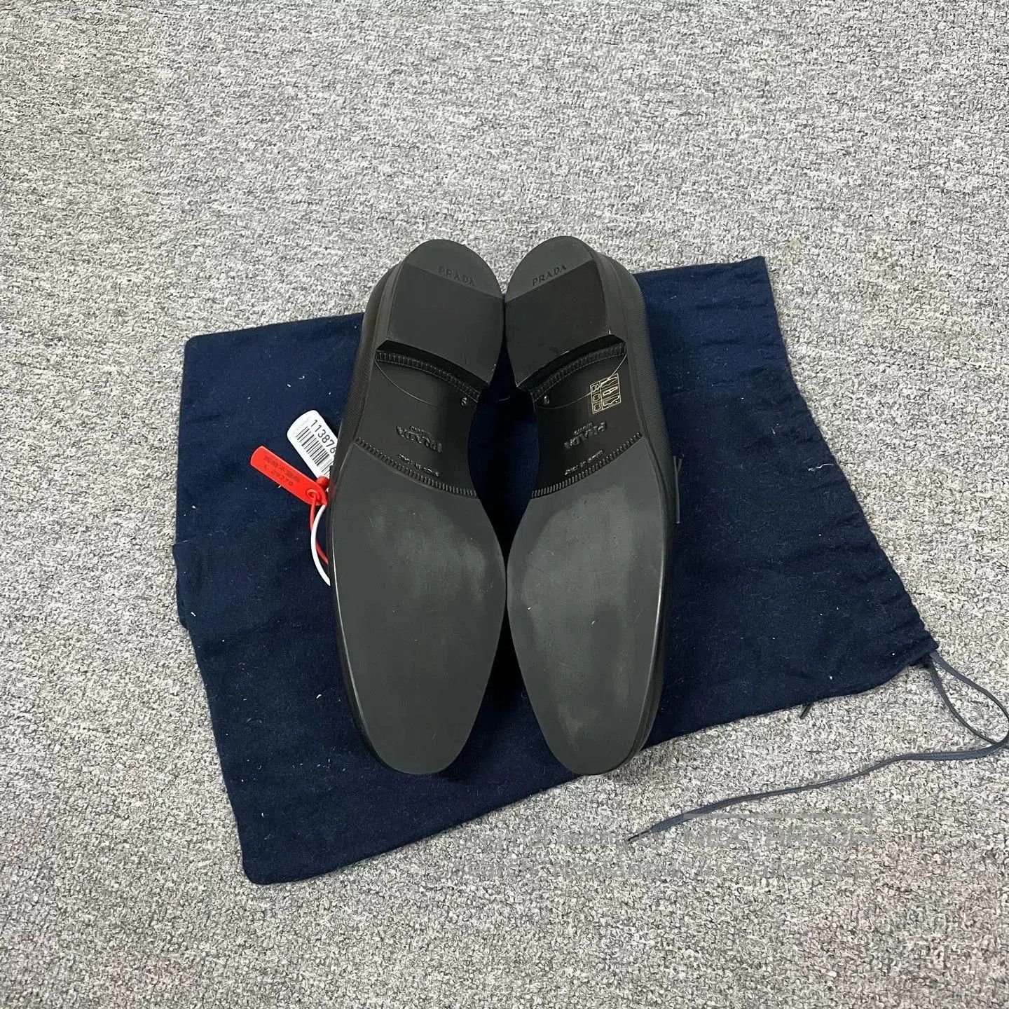 Prada Prada Saffiano Men's Formal Loafers. Size US 9 / EU 42 - 4 Thumbnail