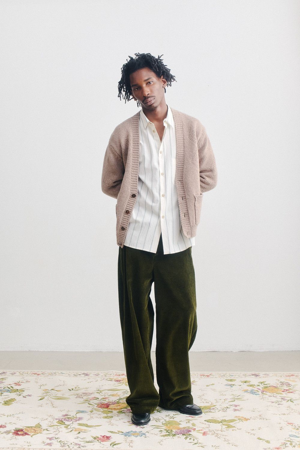 A Kind Of Guise 💚 AW23 A Kind Of Guise Vali Chino Olive Corduroy NEW Size US 32 / EU 48 - 2 Thumbnail