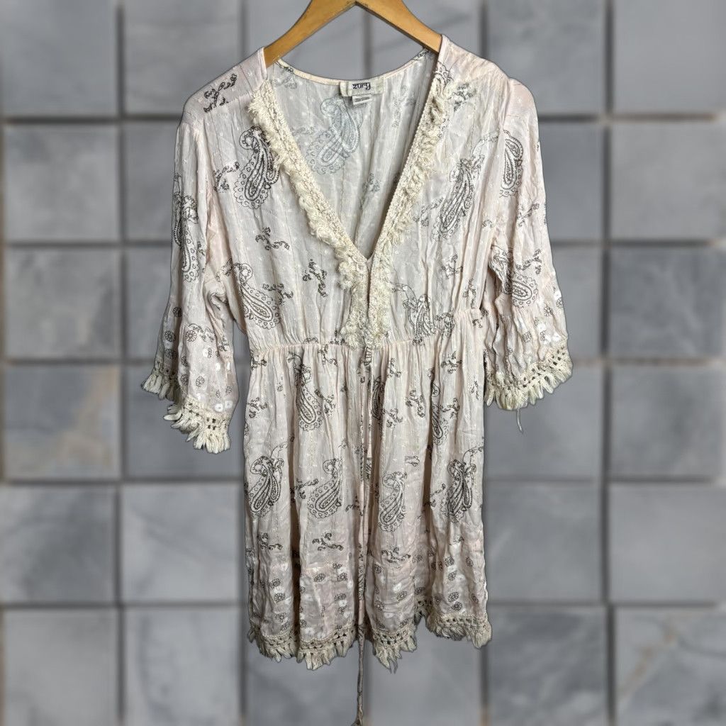 Vintage Zury Boho Dress Womens M Paisley V-Neck Tassel Trim 3/4 Sleeve Fringe Short dress Outdoors Casual Travel Ivory/Light Pink Bohemian 90s? Size M / US 6-8 / IT 42-44 - 1 Thumbnail