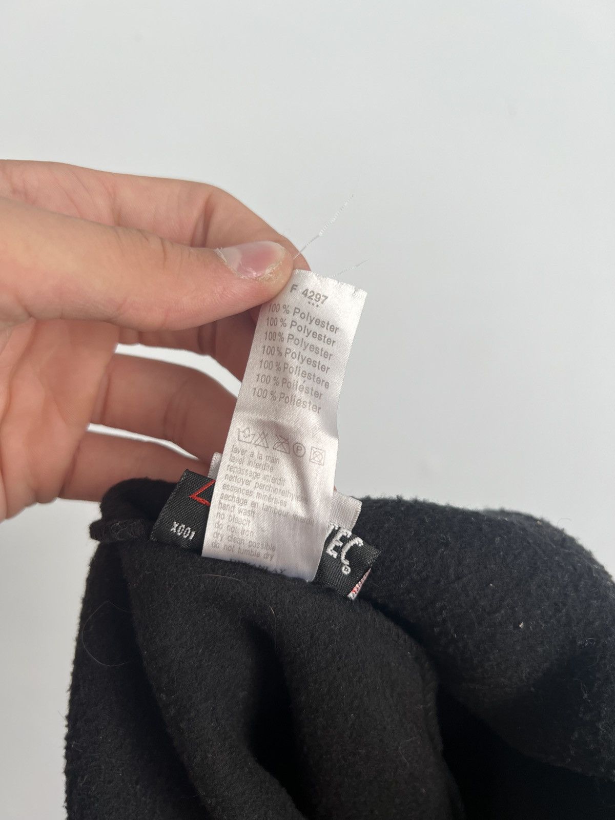 Lacoste Vintage Lacoste fleece hat Size ONE SIZE - 6 Thumbnail