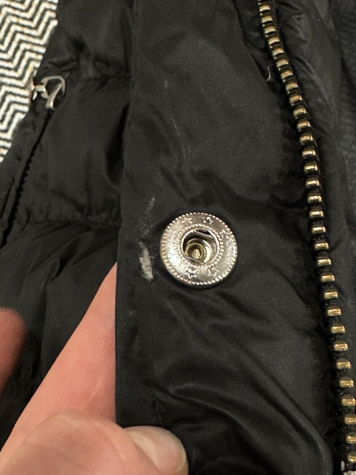 John Galliano John Galliano Down Women Puffer Jacket With Fur Black Size M / US 6-8 / IT 42-44 - 24 Thumbnail