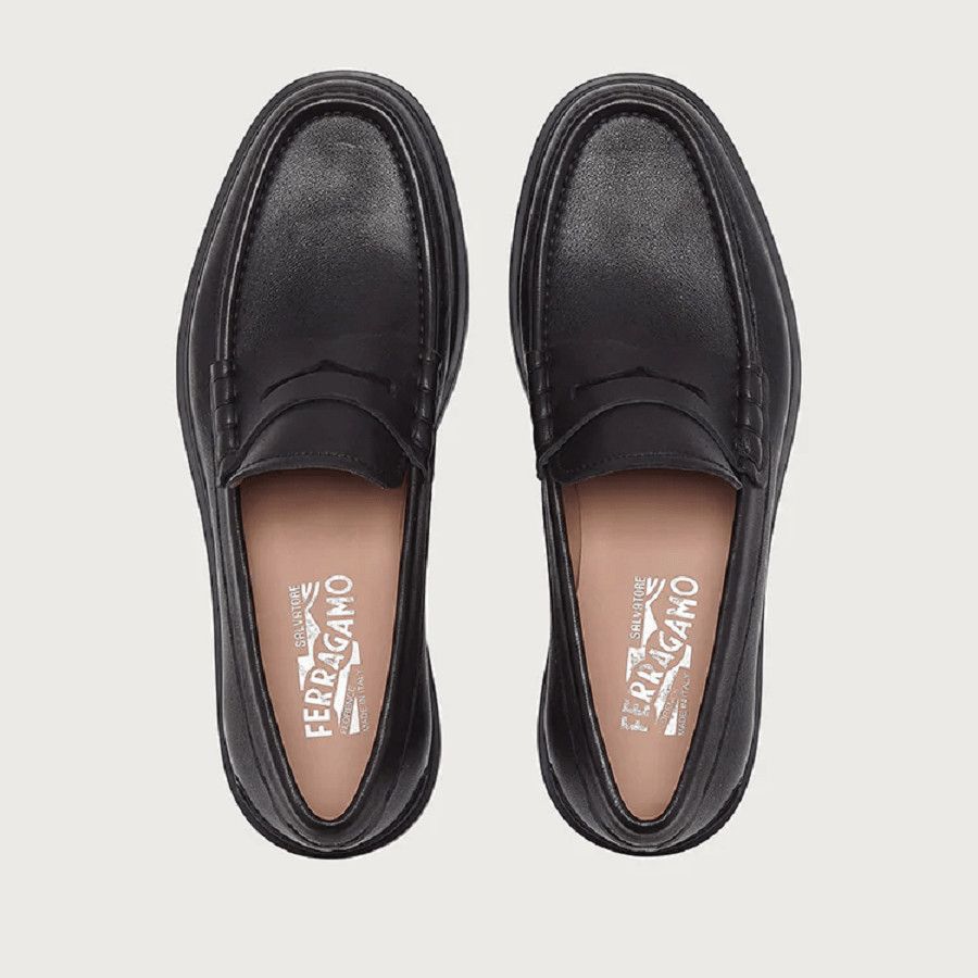 Salvatore Ferragamo o1s1rm0824 Pittsburgh Leather Loafers in Black Size US 11.5 / EU 44-45 - 3 Thumbnail