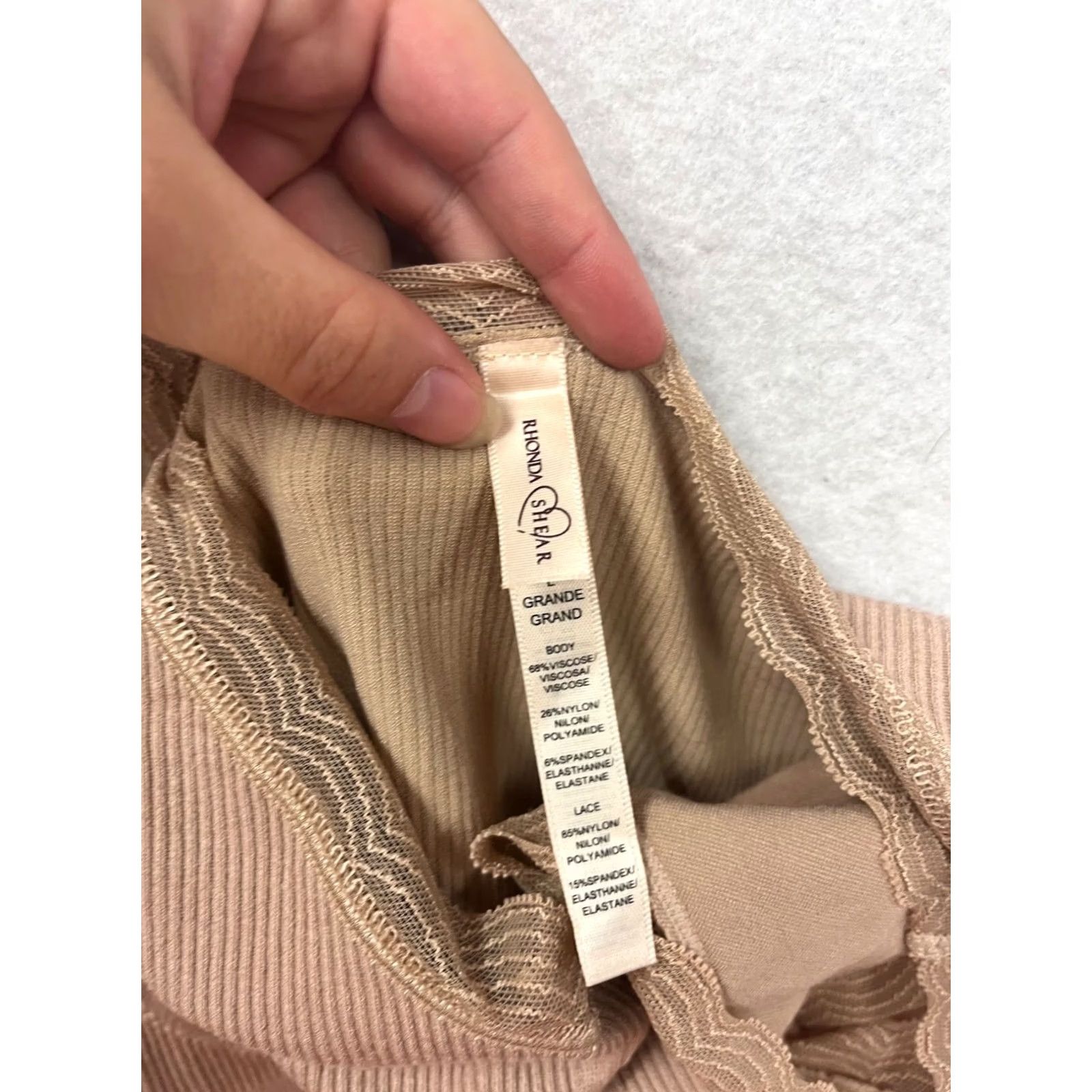 Hanes Hanes Signature Bralette Unisex Adults Size Grande One Size Beige Seamless Ribbed L Bralette Womens Mens Boys Girls Size ONE SIZE - 3 Thumbnail