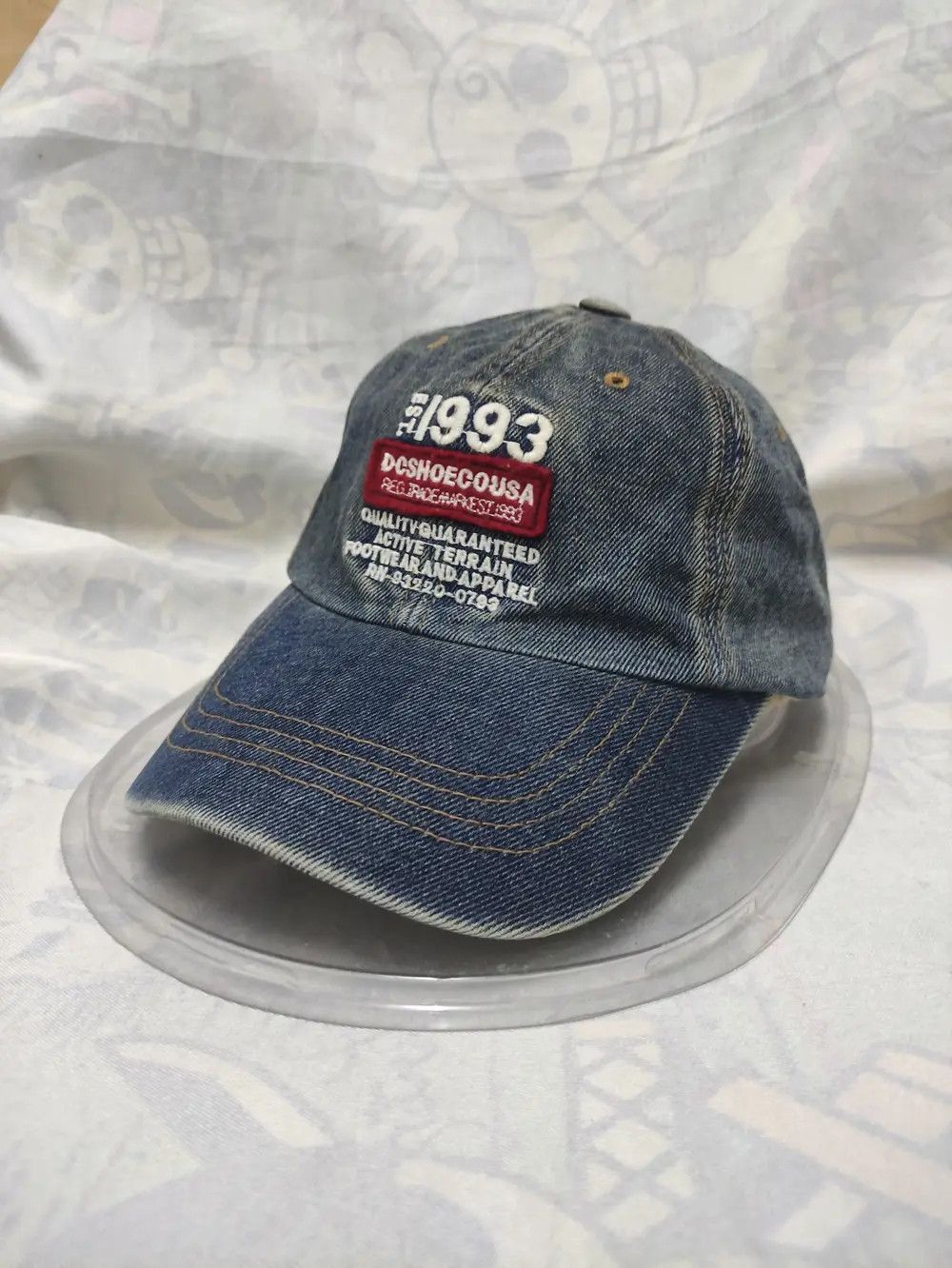 DC DC SHOES CO USA VINTAGE DENIM CAP Size ONE SIZE - 8 Thumbnail