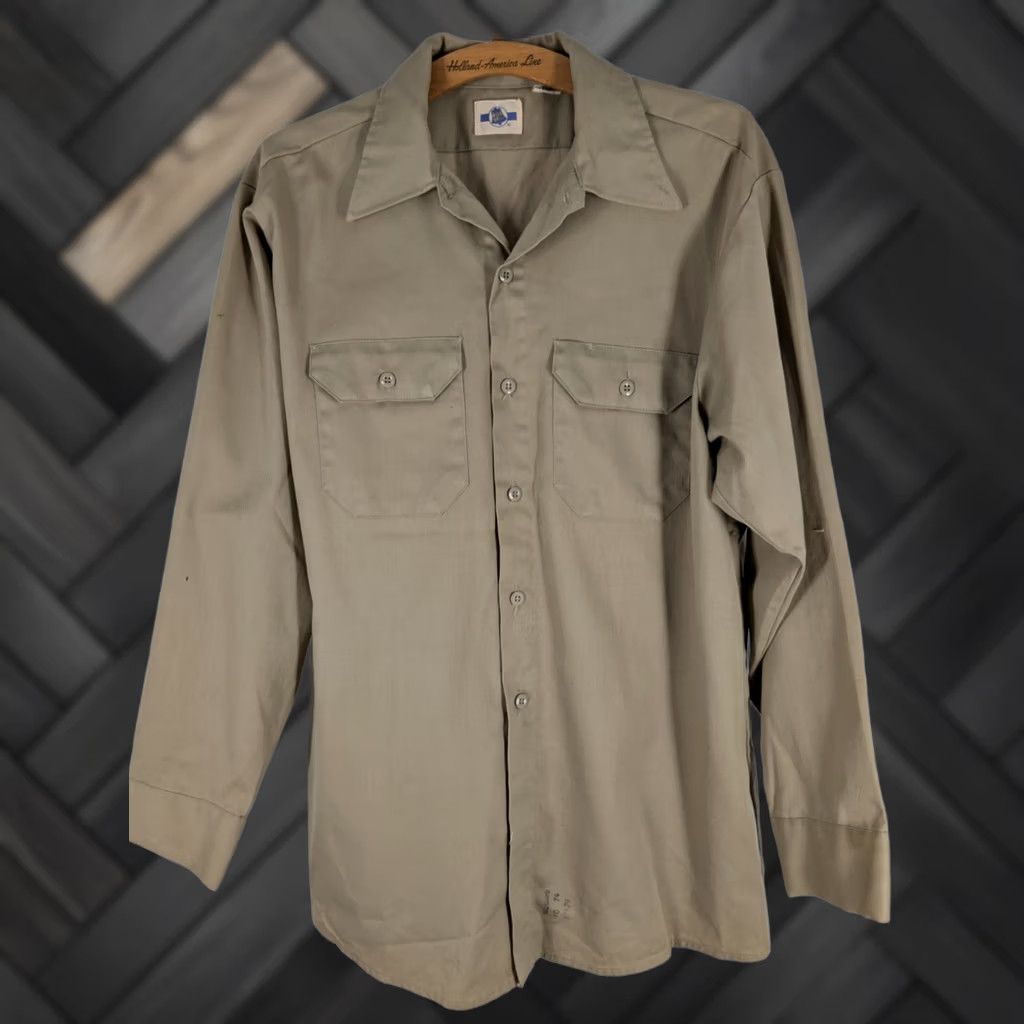 Vintage VINTAGE Blue Bell Wrangler Uniform Work Shirt Brown 60s 70s USA Large 16.5 Beige Cotton Button-Front Rockabilly Mens Size US XL / EU 56 / 4 - 1 Thumbnail