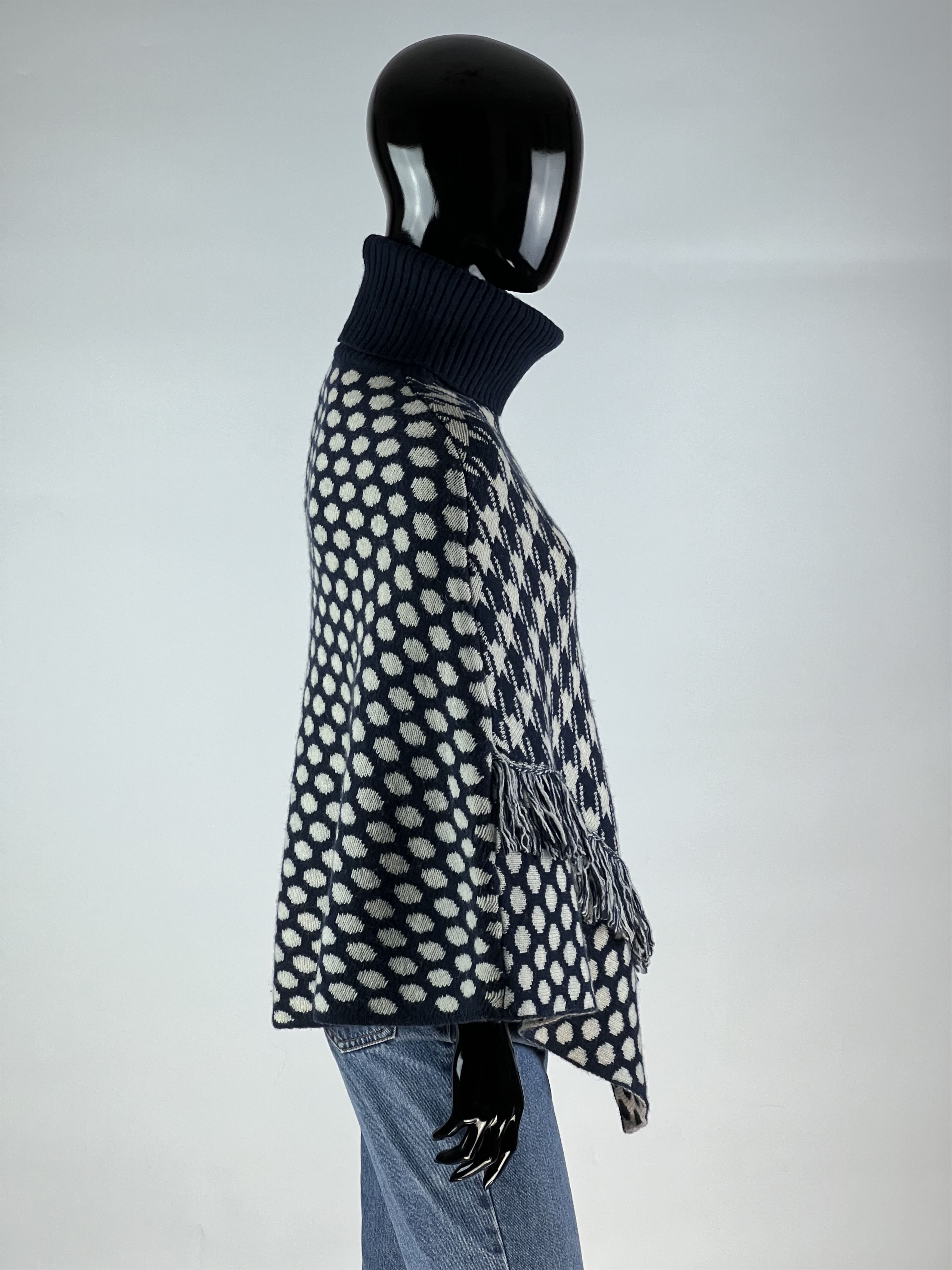Armani Armani Jeans Wool Fringe Turtleneck Poncho Cape Size M Size M / US 6-8 / IT 42-44 - 2 Thumbnail