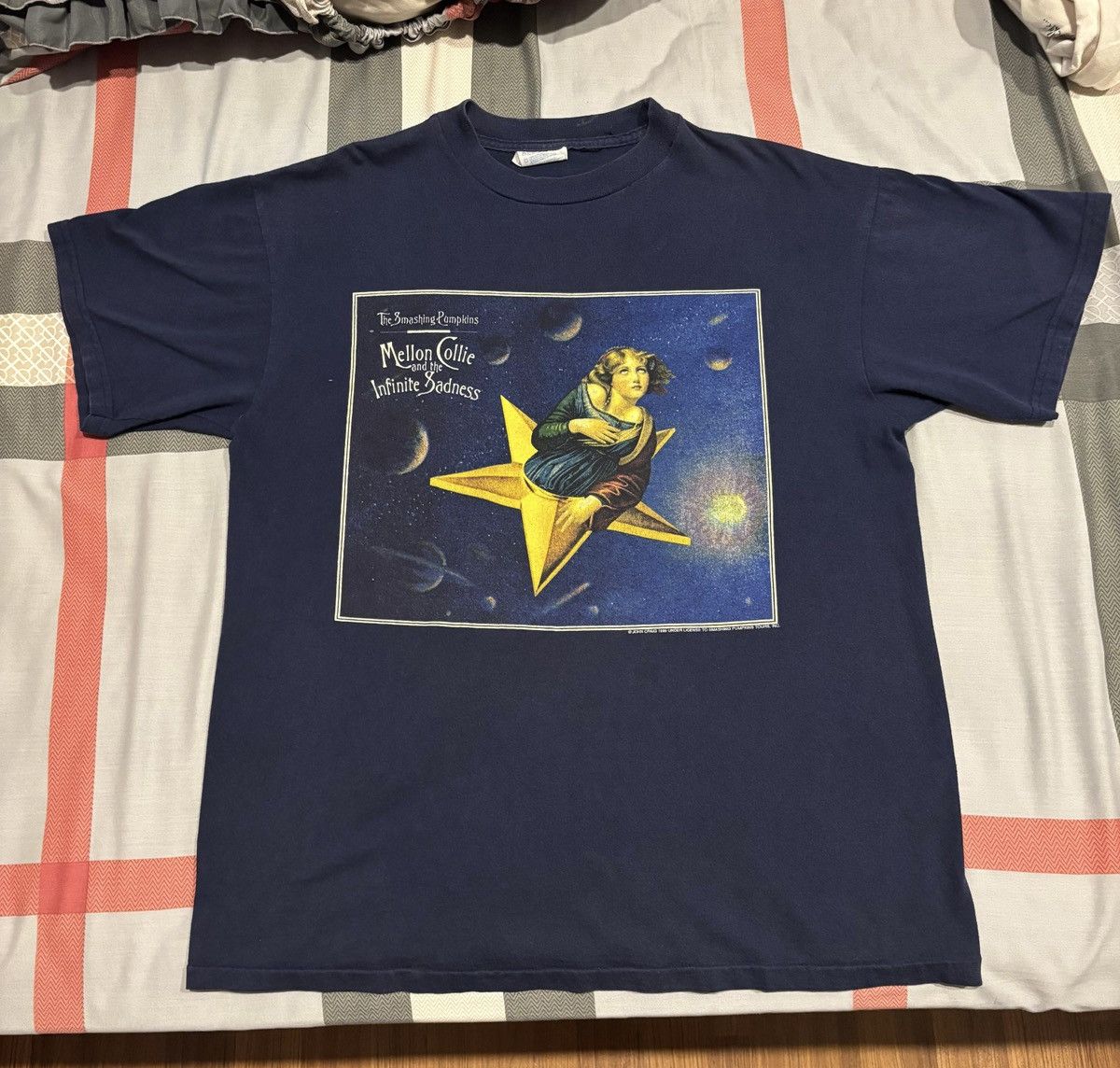 Vintage Vintage 1995 The Smashing Pumpkins Mellon Collie T-Shirt Size US L / EU 52-54 / 3 - 1 Thumbnail