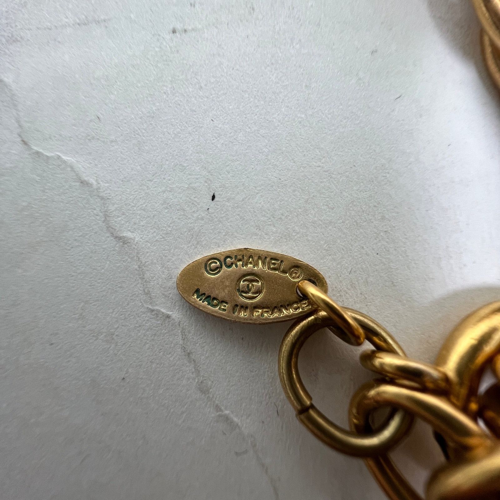 Chanel Chanel Gold Plated Cutout Logo Medallion Pendent Necklace Size ONE SIZE - 4 Thumbnail