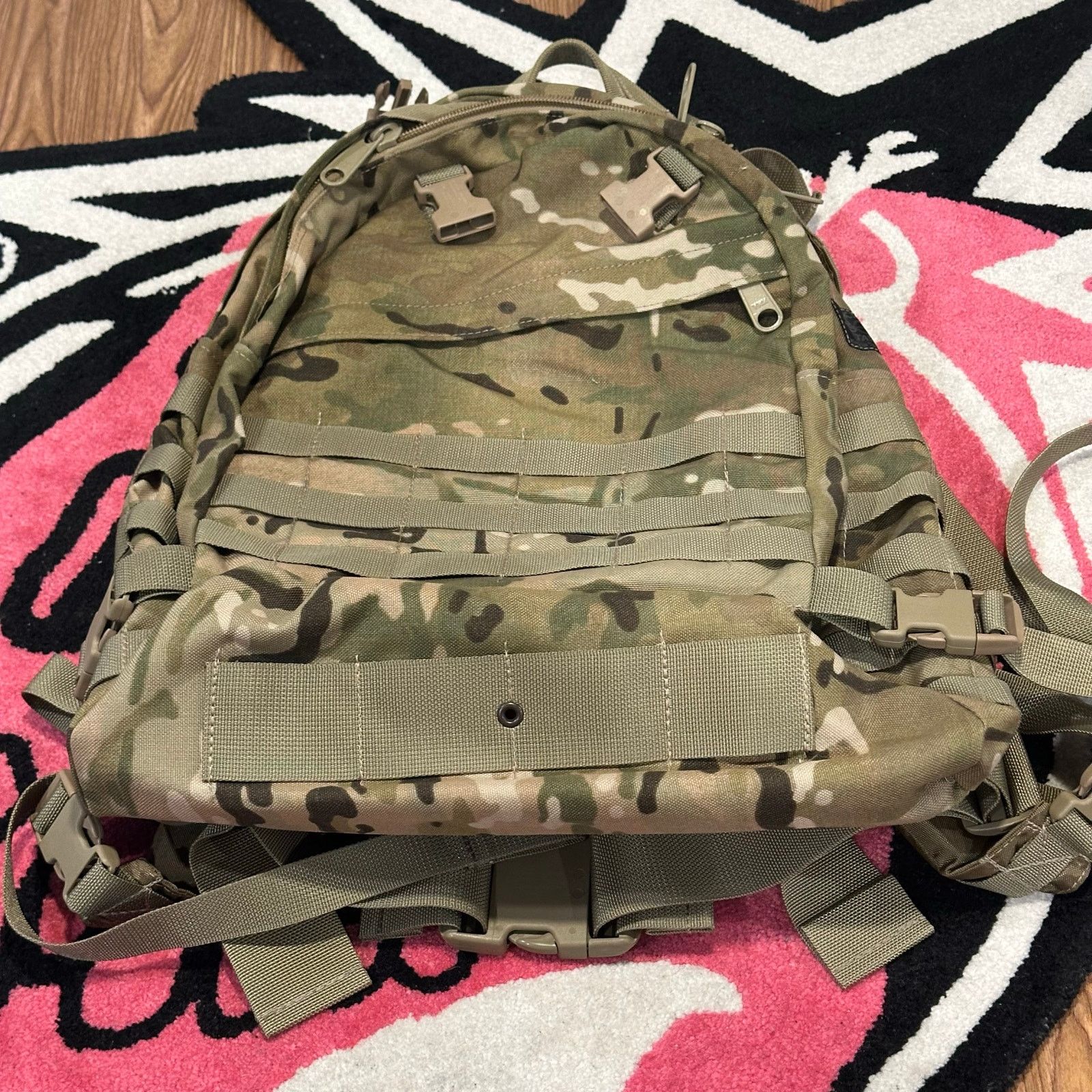 & Other Stories Military Camo Backpack Size ONE SIZE - 2 Thumbnail