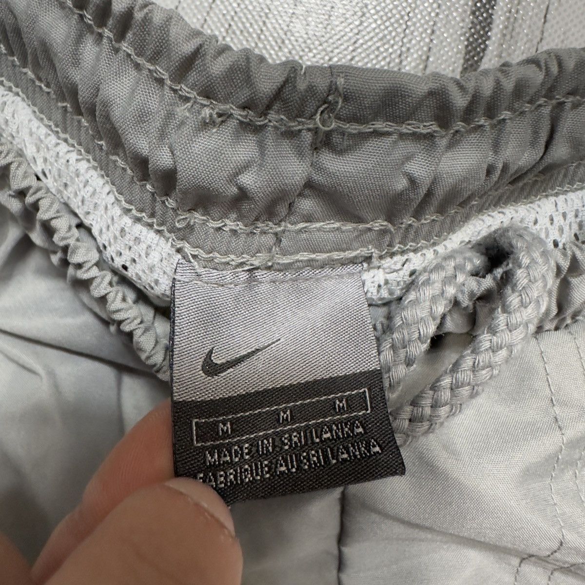 Nike × Vintage Vintage Nike swim shorts Size US 32 / EU 48 - 5 Thumbnail
