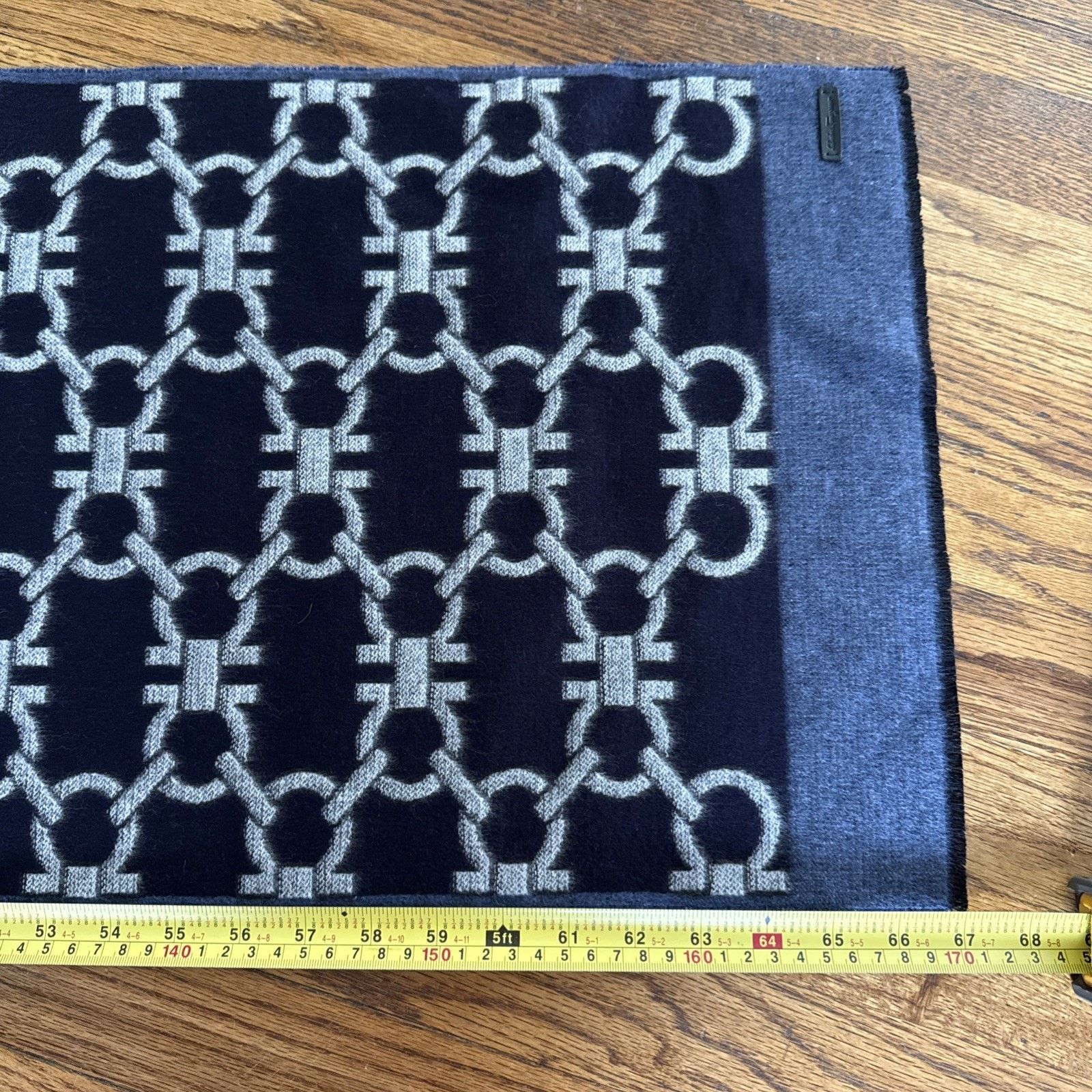 Salvatore Ferragamo Salvatore Ferragamo SR NOBILE 35 Scarf Silk Cashmere Gancini Size ONE SIZE - 12 Thumbnail