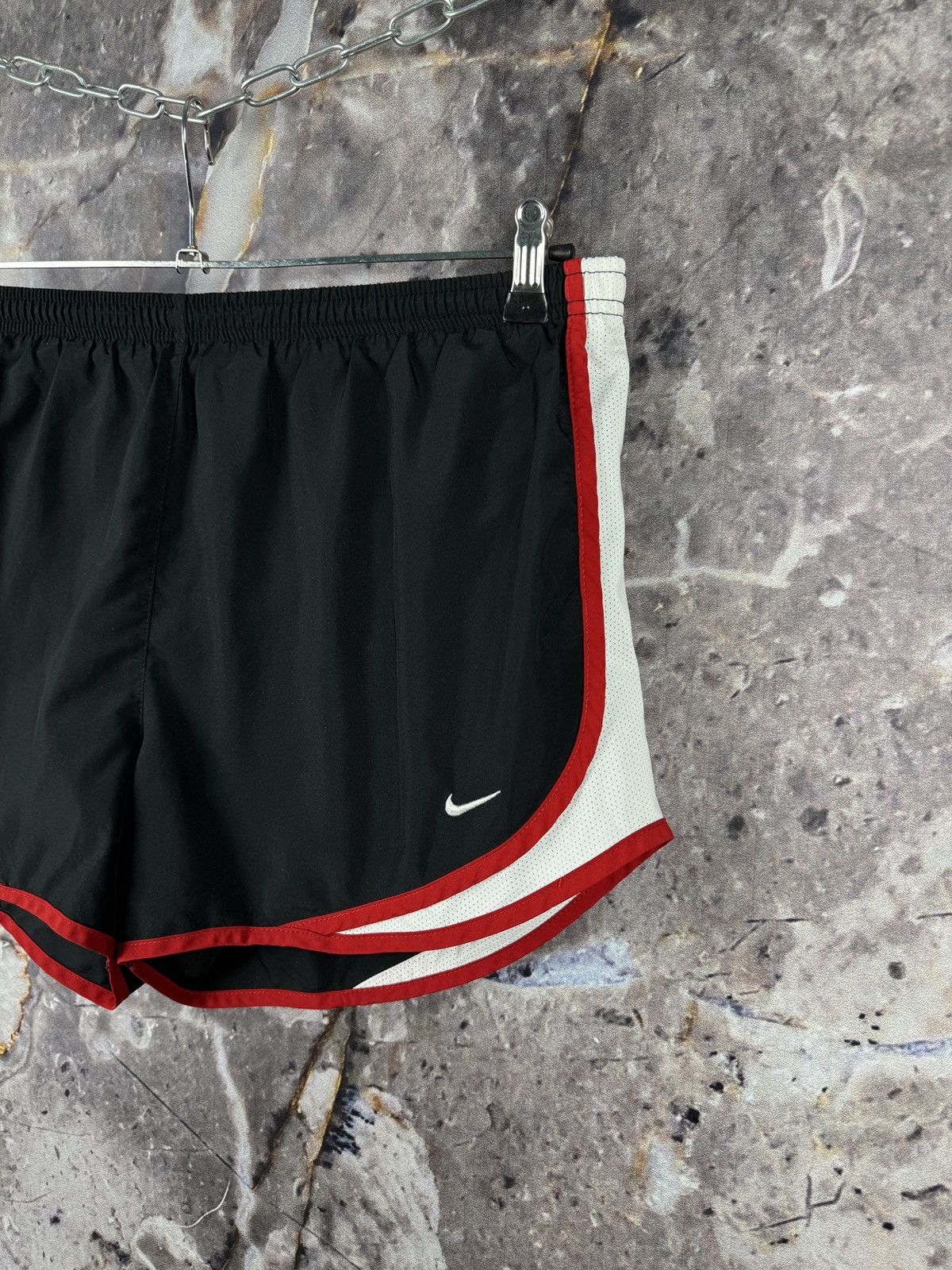 Nike Women’s Nike Running Shorts Black/Red Size Large Size 32" / US 10 / IT 46 - 3 Thumbnail