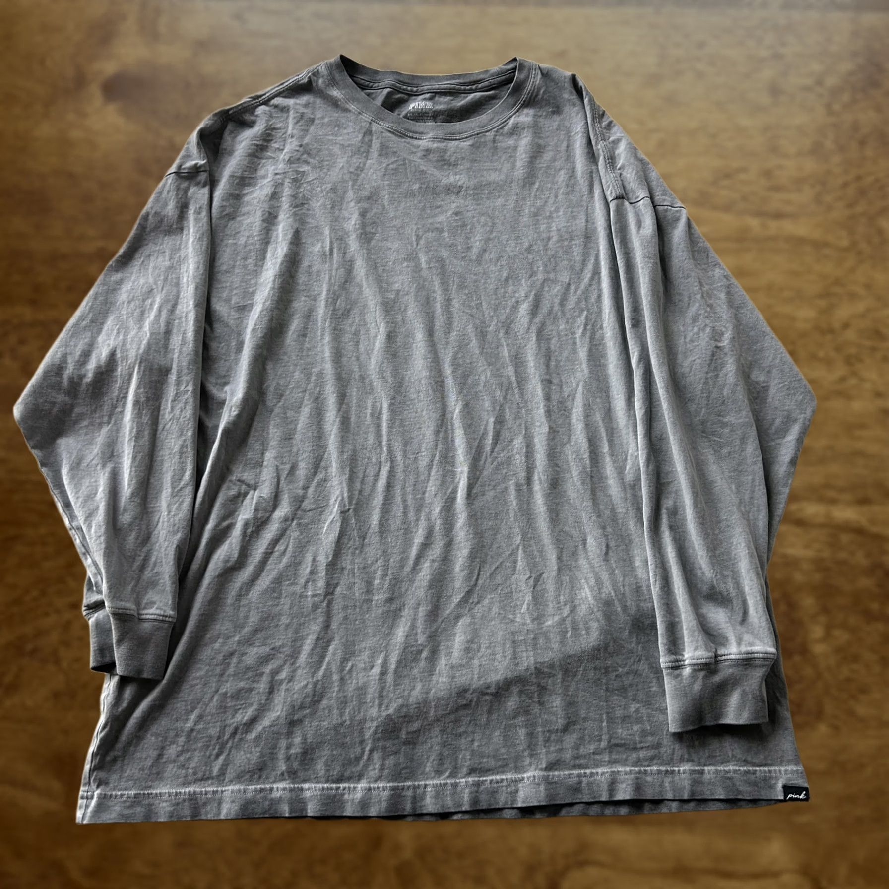 Vintage PINK Victoria's Secret Shirt Womens One Size Gray Long Sleeve Basic Tee T-Shirt Size ONE SIZE - 1 Thumbnail