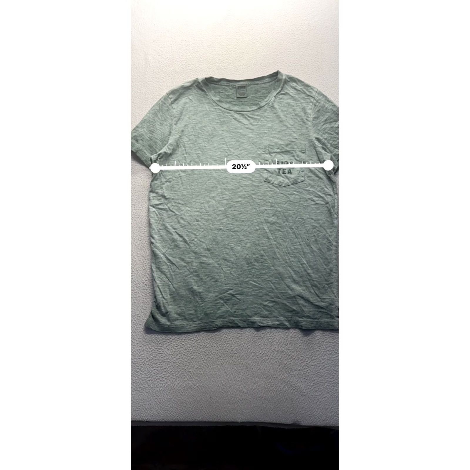Victoria's Secret Victoria's Secret Pink Green Graphic T-Shirt Sips Tea L Womens Crewneck Pocket 100% Cotton Short Sleeve Vintage: No Size L / US 10 / IT 46 - 7 Thumbnail