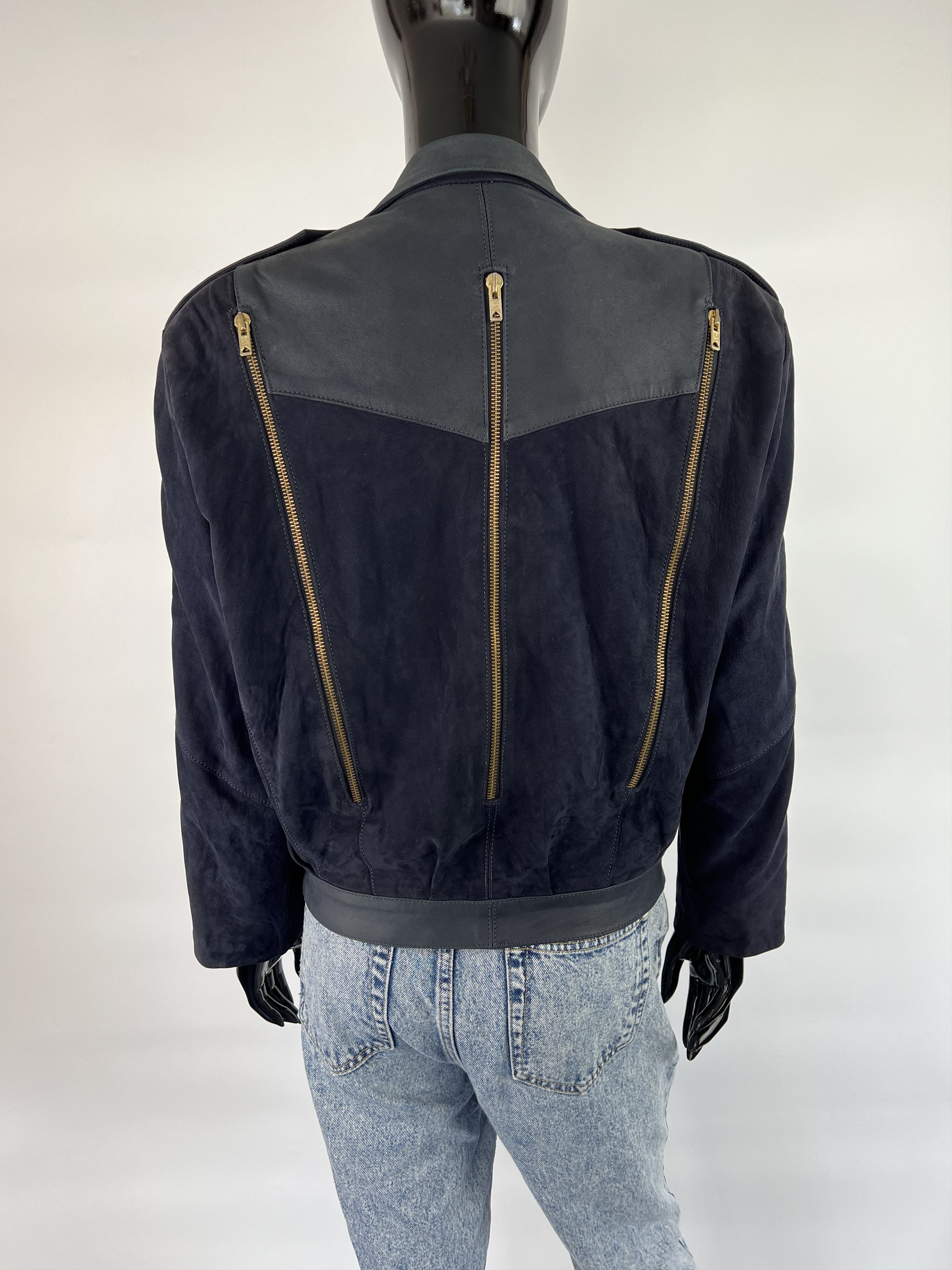 Designer × Vintage Rare Vtg Antonio Sampol Bergamo Suede Leather Jacket M Size M / US 6-8 / IT 42-44 - 3 Thumbnail