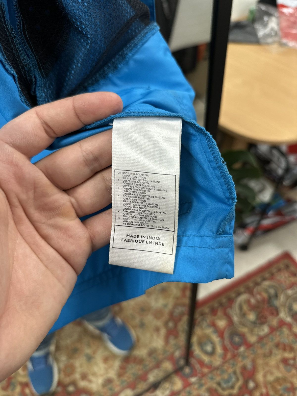 Nike × Vintage Nike Running Windbreaker Jacket Blue – Reflective m size Size US M / EU 48-50 / 2 - 5 Thumbnail