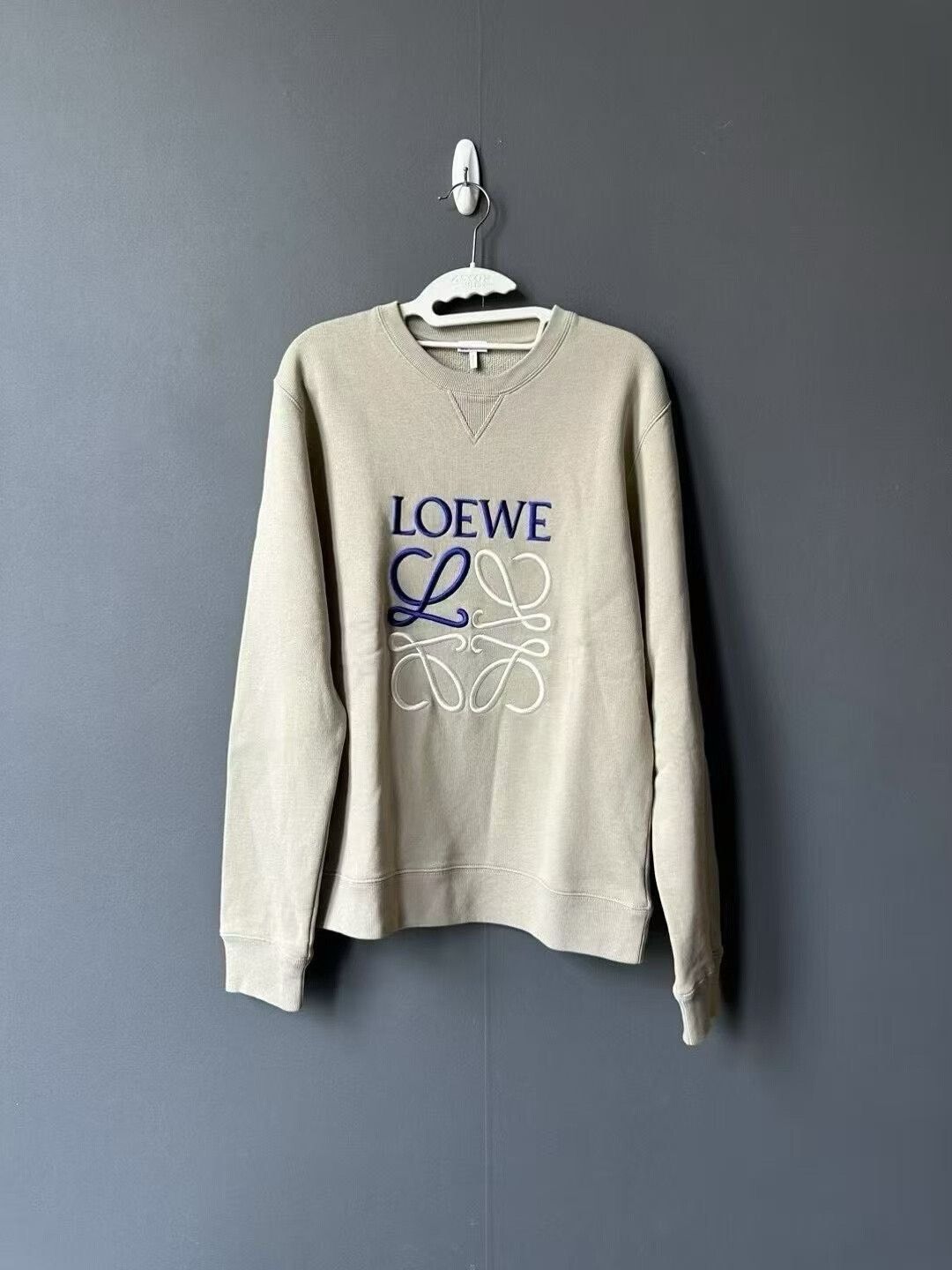 Loewe loewe embroidered sweatshirt in milk tea color Size S / US 4 / IT 40 - 1 Thumbnail