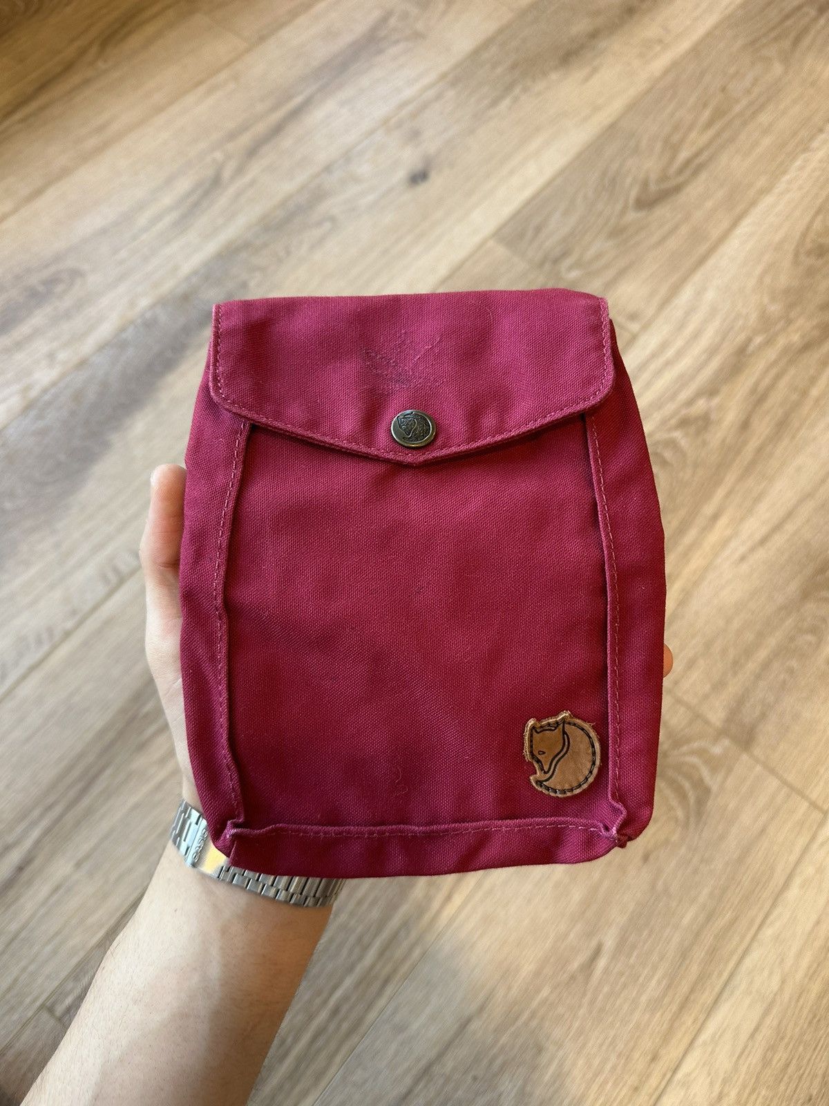 Fjallraven 90s Vintage Fjallraven Vintage Crossbody Bag Rare Gorpcore Size ONE SIZE - 2 Thumbnail