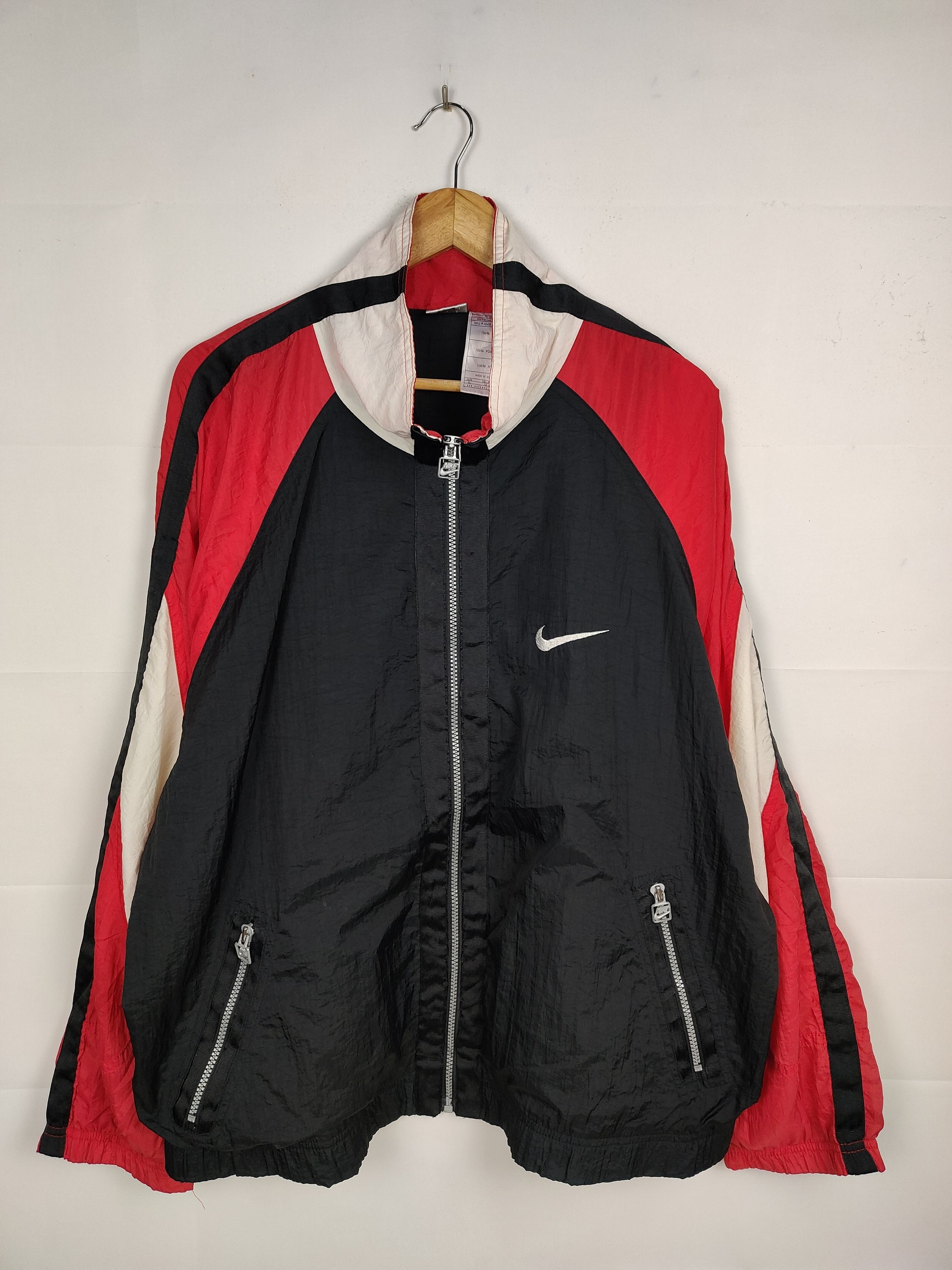 Nike × Vintage Vintage 90s Nike Windbreaker Jacket Size US XL / EU 56 / 4 - 1 Thumbnail