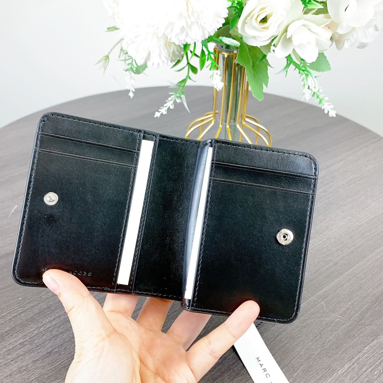 Marc Jacobs Marc Jacobs 4P3SMP041S02 Groove Mini Compact Wallet IN Gray Size ONE SIZE - 5 Thumbnail