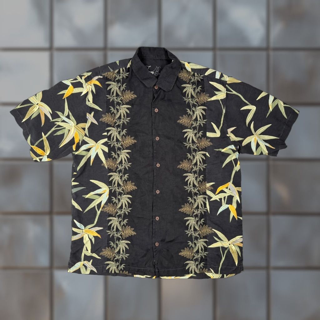 Tommy Bahama VINTAGE Tommy Bahama Shirt Men XL Black Silk Button Up Tiki Hawaiian Embroidered Size US XL / EU 56 / 4 - 1 Thumbnail