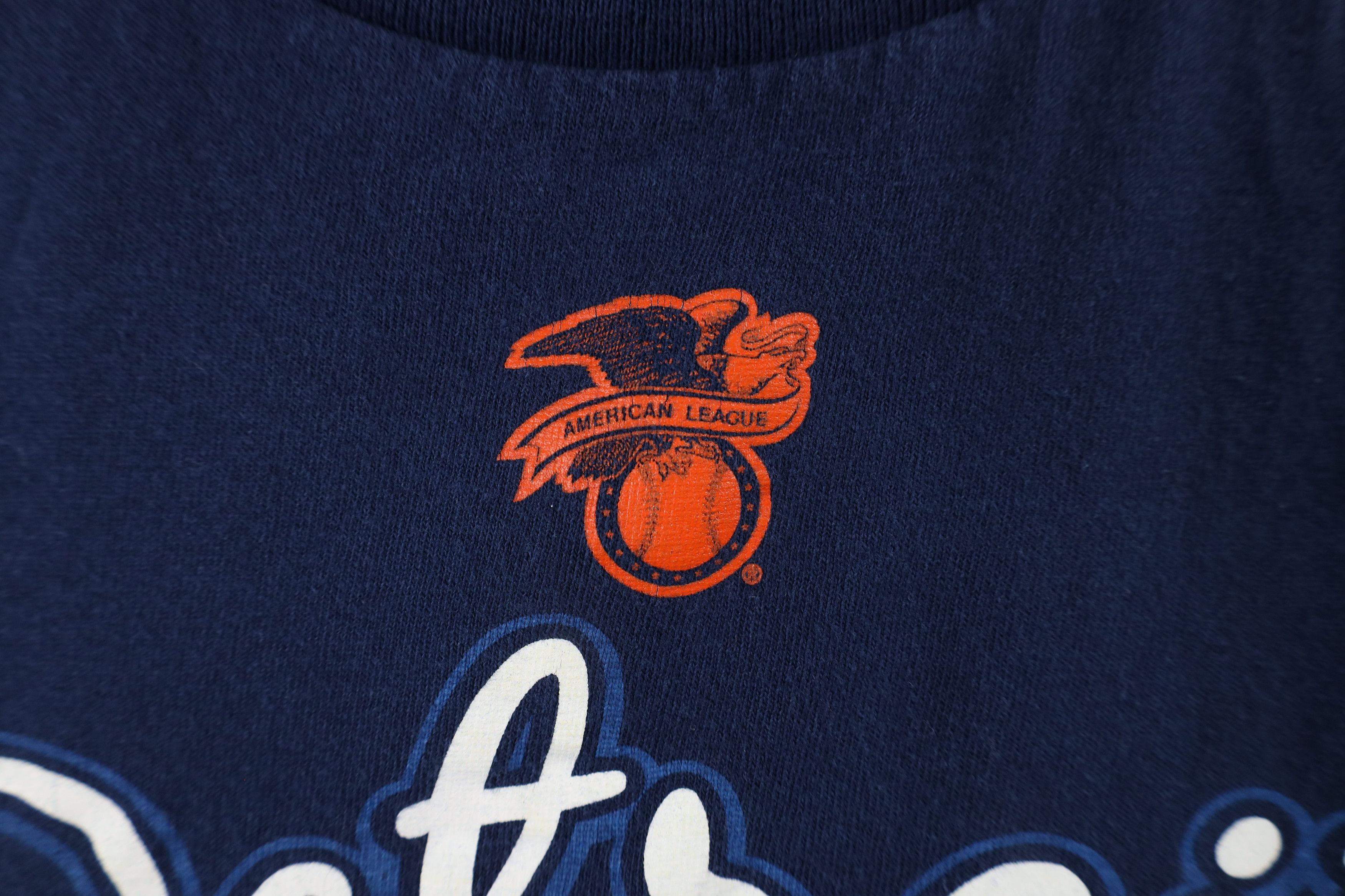 Vintage Vintage Detroit Tigers Baseball Long Sleeve T-Shirt Blue Size US XL / EU 56 / 4 - 5 Thumbnail