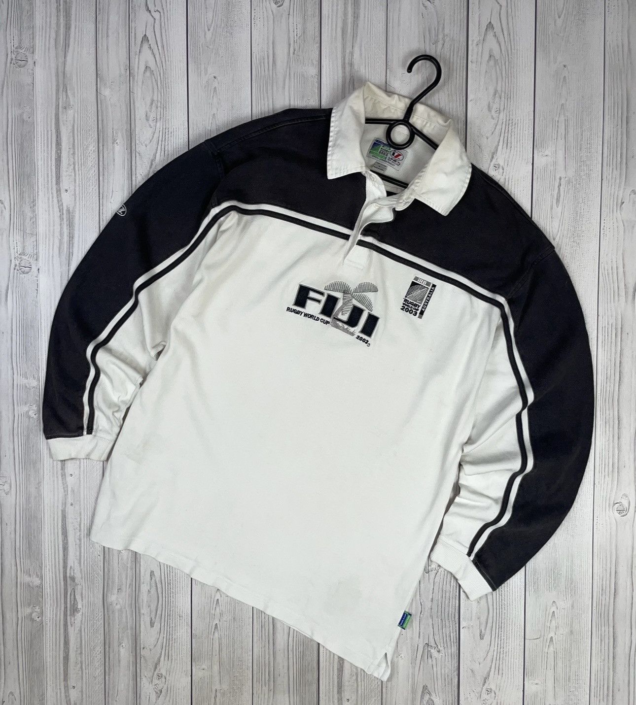 Vintage Vintage Fiji rugby jersey size L 2003 New Zealand rare Size US L / EU 52-54 / 3 - 1 Thumbnail