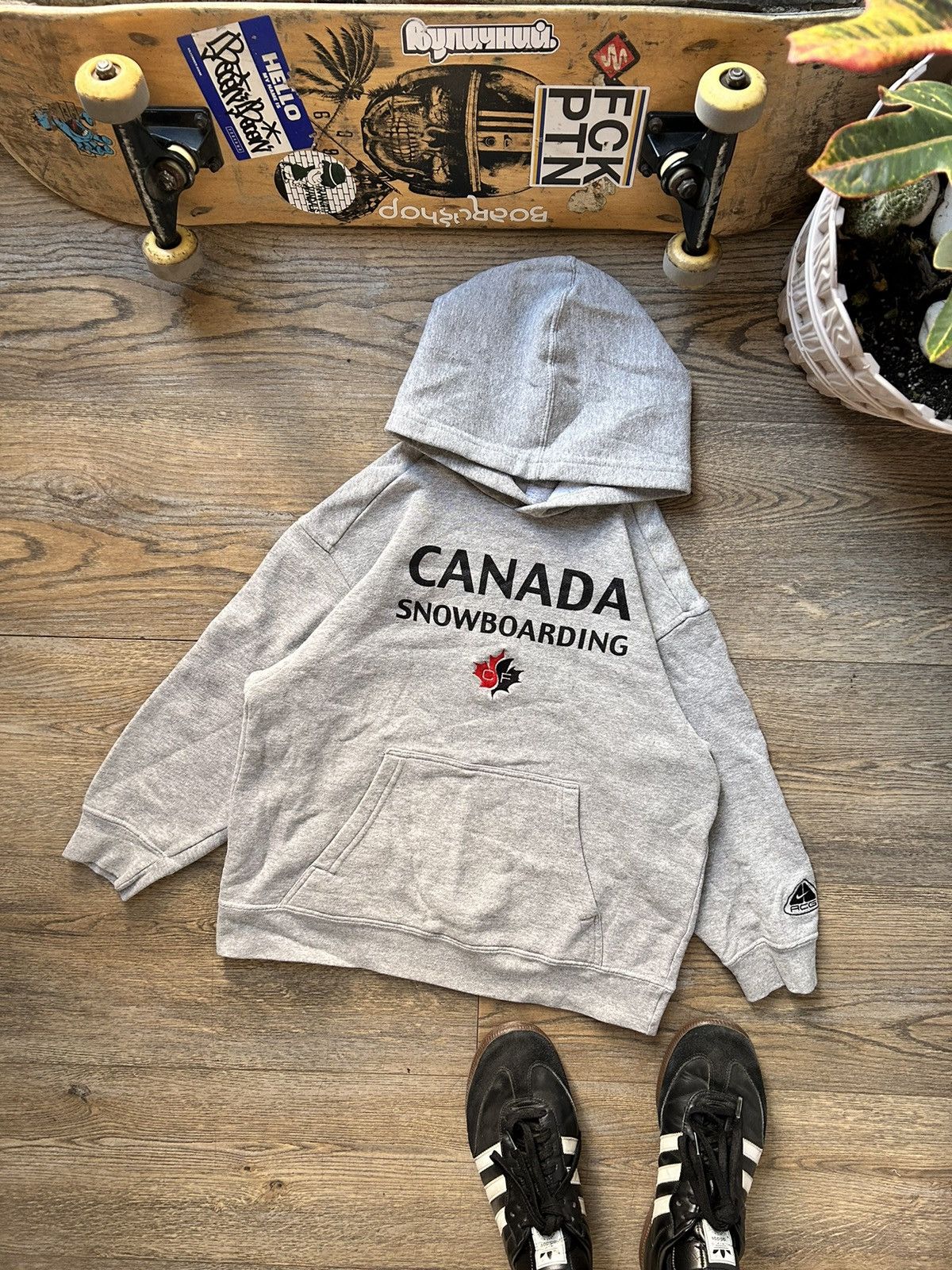 Nike × Nike ACG × Vintage Vintage 00's Nike ACG Canada Snowboarding Hoodie Size US XS / EU 42 / 0 - 14 Thumbnail
