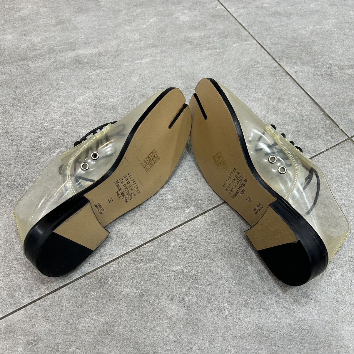 Maison Margiela Maison Margiel Tabi PVC Size US 6 / IT 36 - 7 Thumbnail