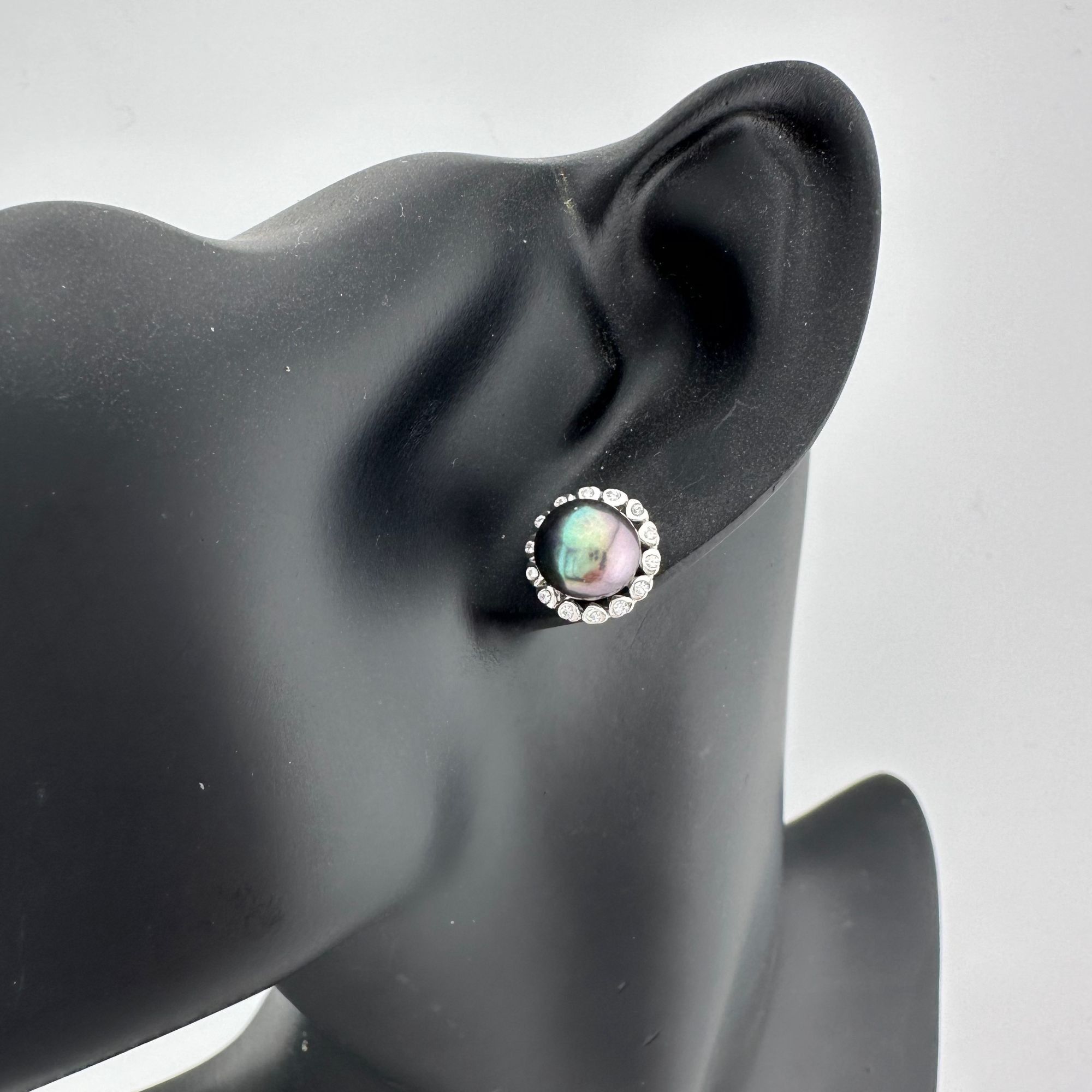Other Peacock Pearl Halo Stud Earrings Size ONE SIZE - 2 Thumbnail
