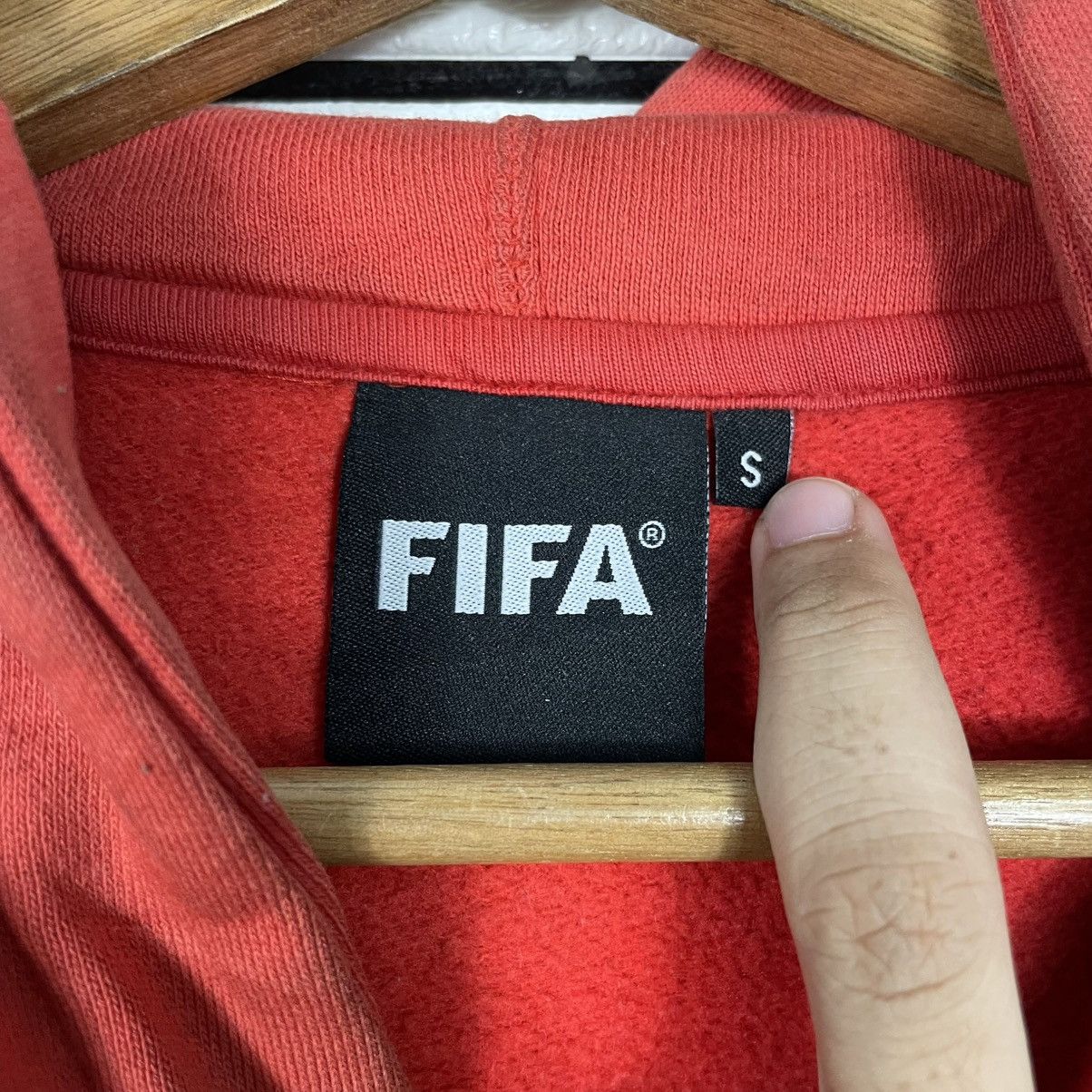 Other Vintage FIFA World Cup Spain Pullover Hoodie Size US S / EU 44-46 / 1 - 15 Thumbnail