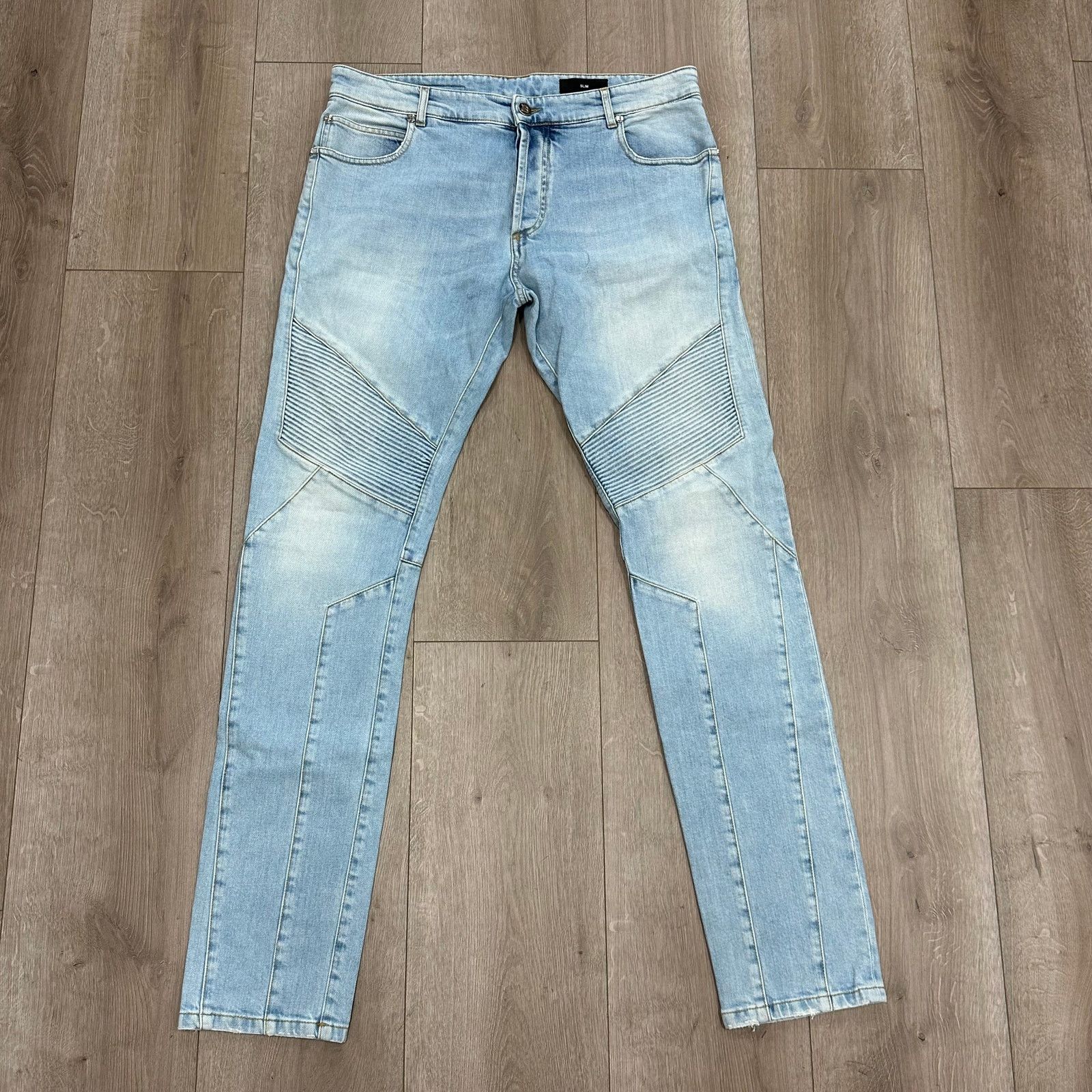 Balmain Balmain Ribbed Slim Multi-Cuts Jeans Bleu Jean Clair size 34 Size US 34 / EU 50 - 1 Thumbnail