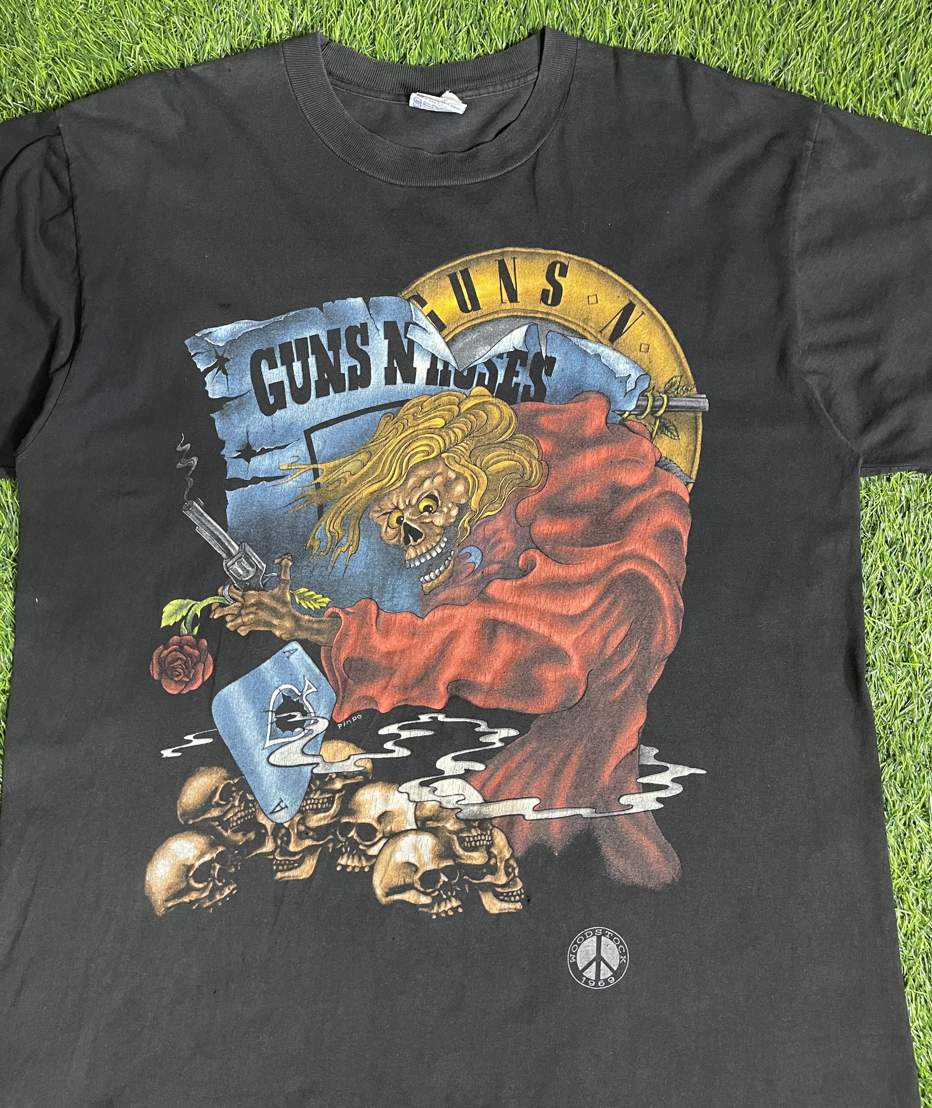 Guns N' Roses Vintage 90s Thrashed🔥Guns N Roses x Woodstock🔥Full Print Tee Size US L / EU 52-54 / 3 - 10 Thumbnail