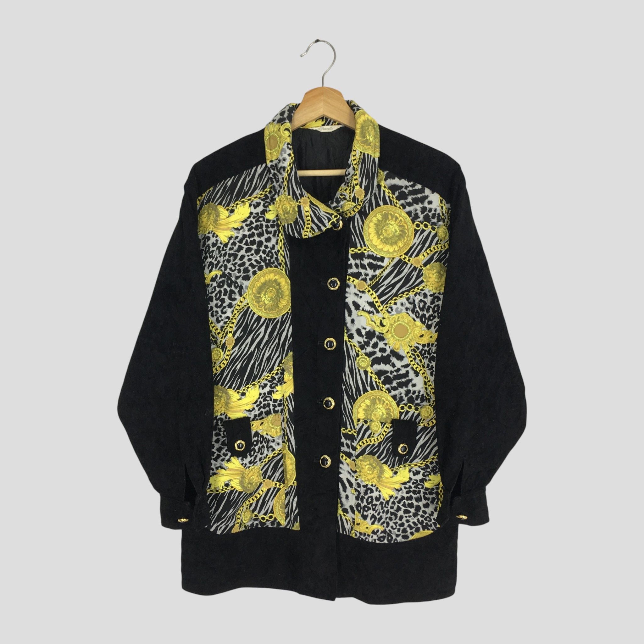 Japanese Brand Vintage 90's Retro Novelty Baroque Casual Gold Chain Luxury Size US L / EU 52-54 / 3 - 1 Thumbnail