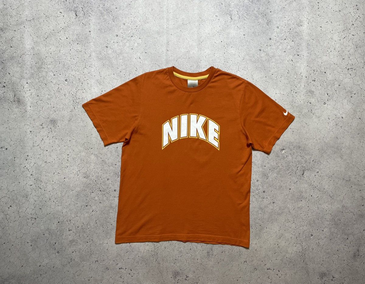 Nike × Vintage Vintage Retro Nike Big Swoosh Logo Y2K T-Shirt Size US M / EU 48-50 / 2 - 1 Thumbnail