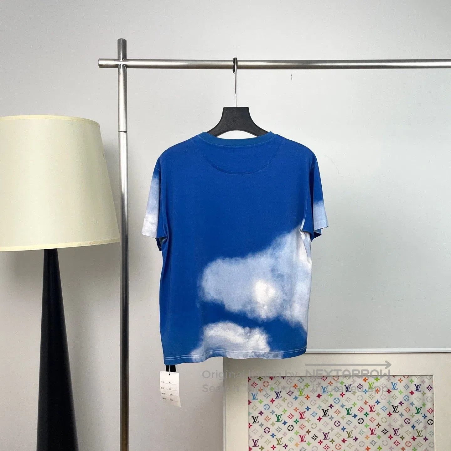 Louis Vuitton Louis Vuitton Heaven on Earth Cloud Logo T-Shirt. Size US M / EU 48-50 / 2 - 3 Thumbnail