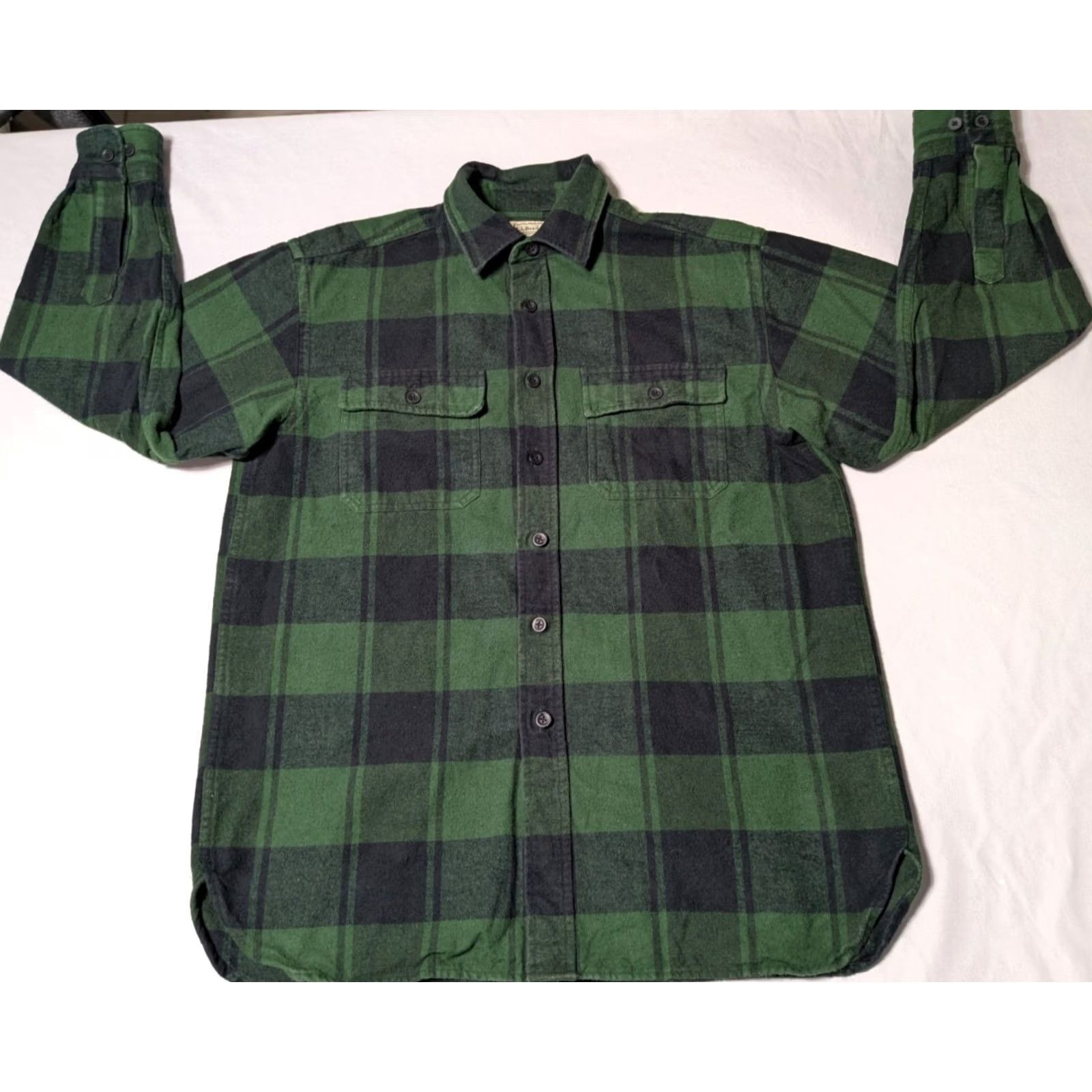 Vintage VTG Y2K L.L. Bean Men MEDIUM-REG Green Plaid Cotton HEAVYWEIGHT Flannel Shirt Size US M / EU 48-50 / 2 - 5 Thumbnail