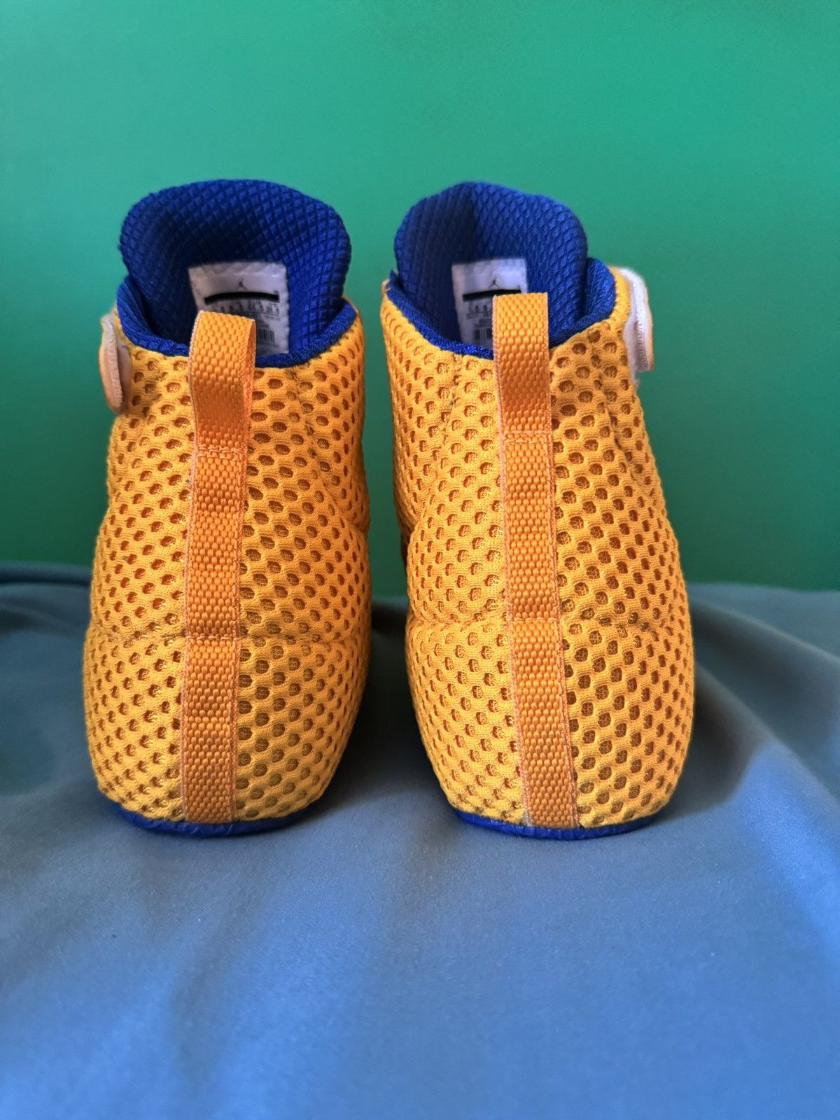Jordan Brand Nike Air Jordan Year Of The Dragon 2012 Size US 10.5 / EU 43-44 - 9 Thumbnail