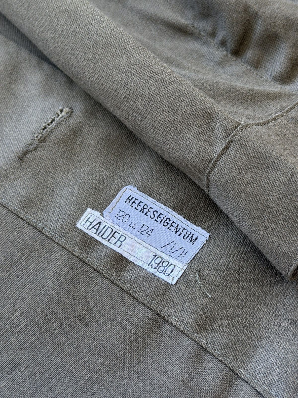 Vintage Vintage 1980 Dated German Military Workwear Chore Jacket Size US L / EU 52-54 / 3 - 6 Thumbnail