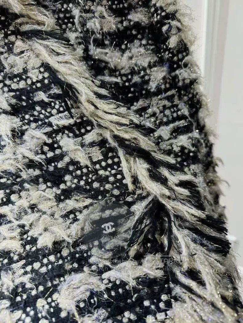 Chanel Chanel Metropolitan Series Tweed Shiny Coat Size XS / US 0-2 / IT 36-38 - 5 Thumbnail