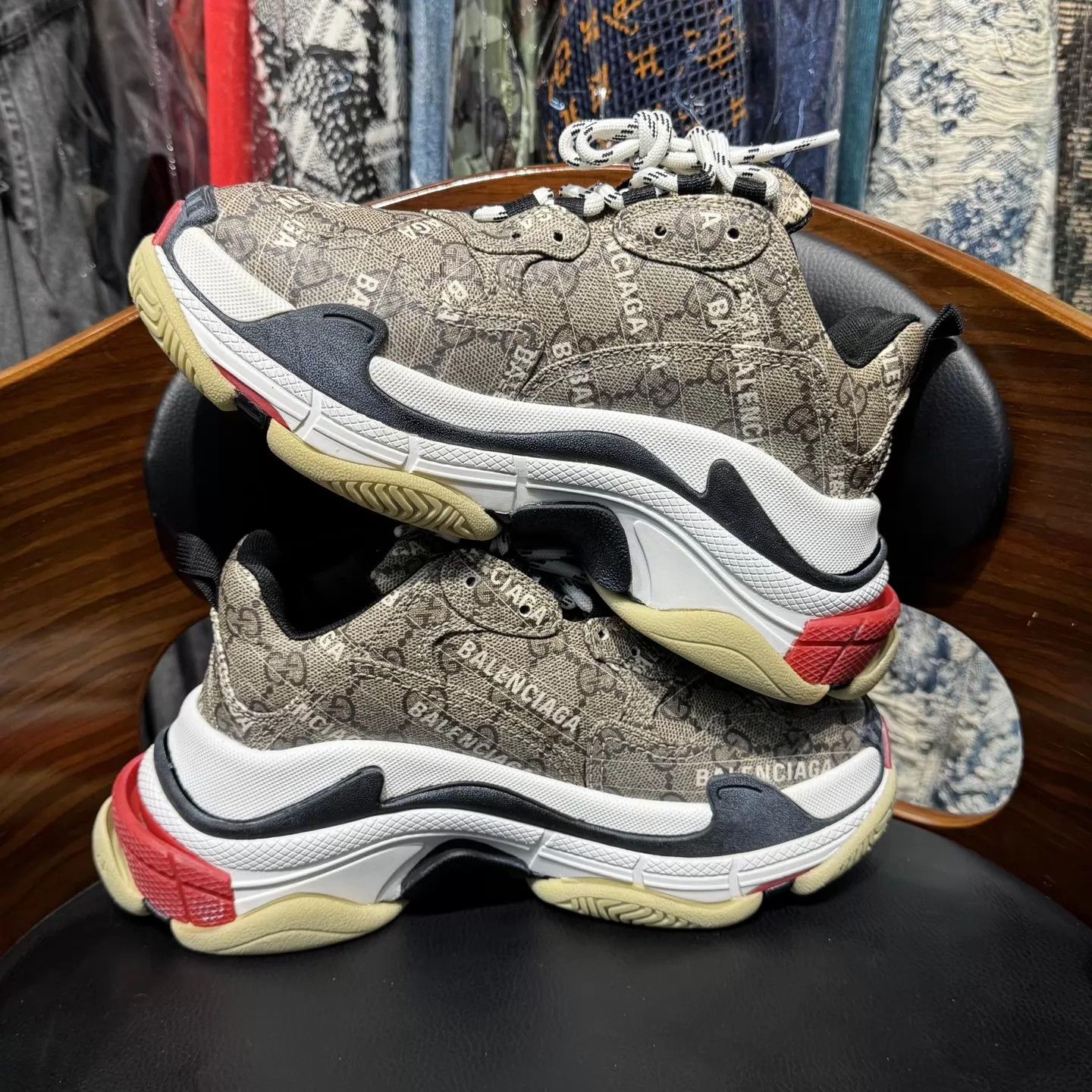 Balenciaga Balenciaga x Gucci Triple S Brown 35 Worn 2x Allover Size US 4.5 / IT 34.5 - 2 Thumbnail