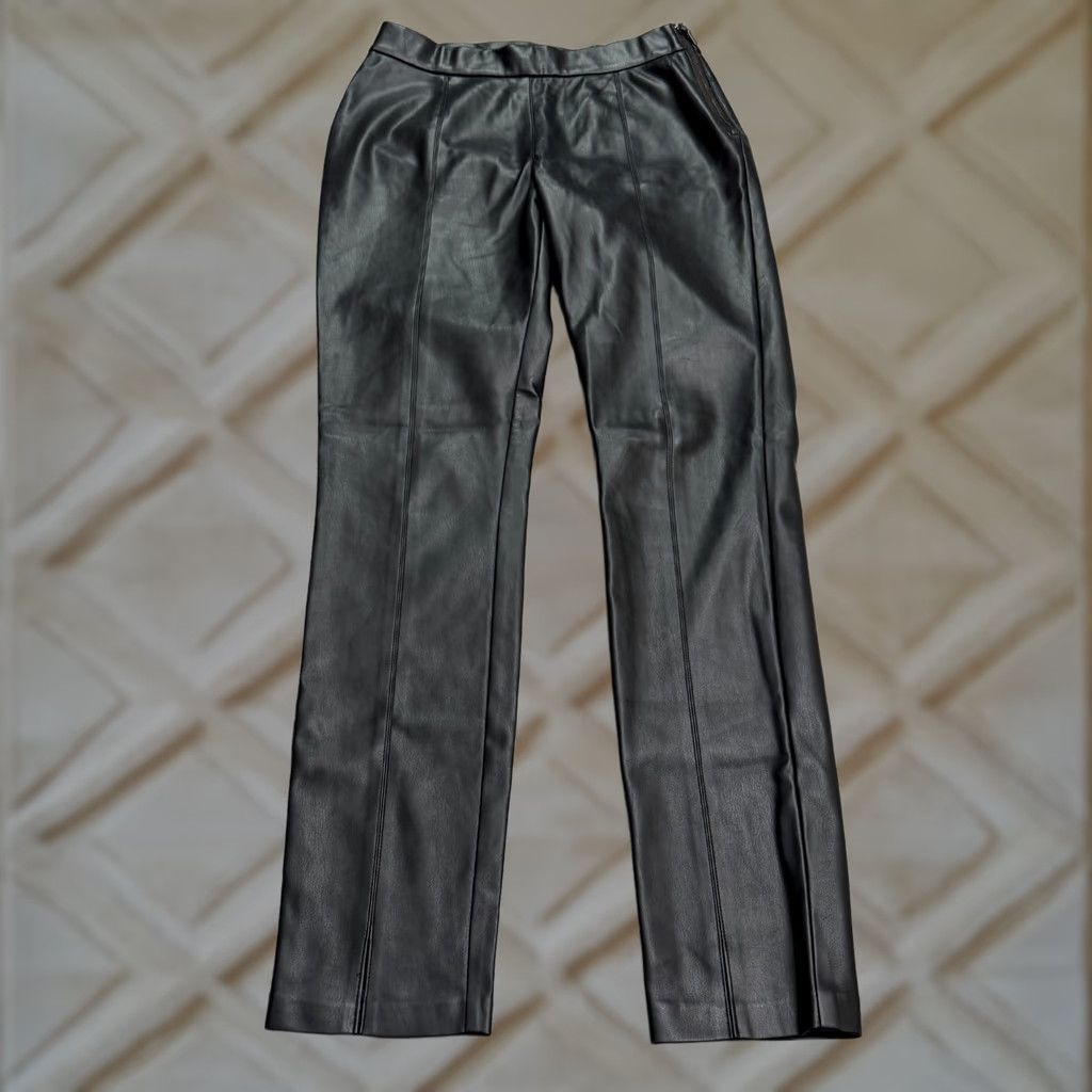Andrew Marc Marc New York Andrew Marc Faux Leather Straight Leg Trouser Pants Women XS Black Size 26" / US 2 / IT 38 - 1 Thumbnail